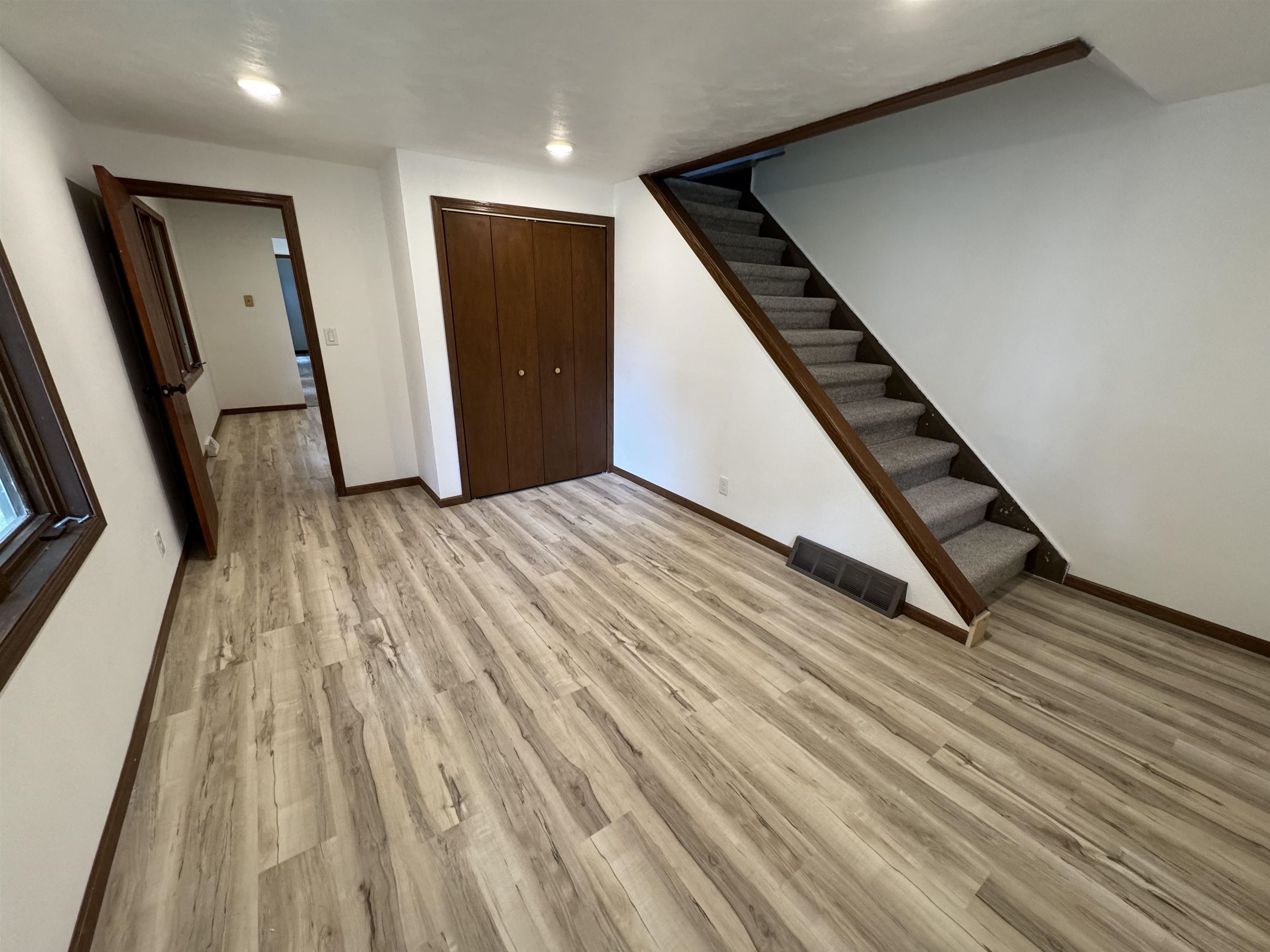 MLS #250628