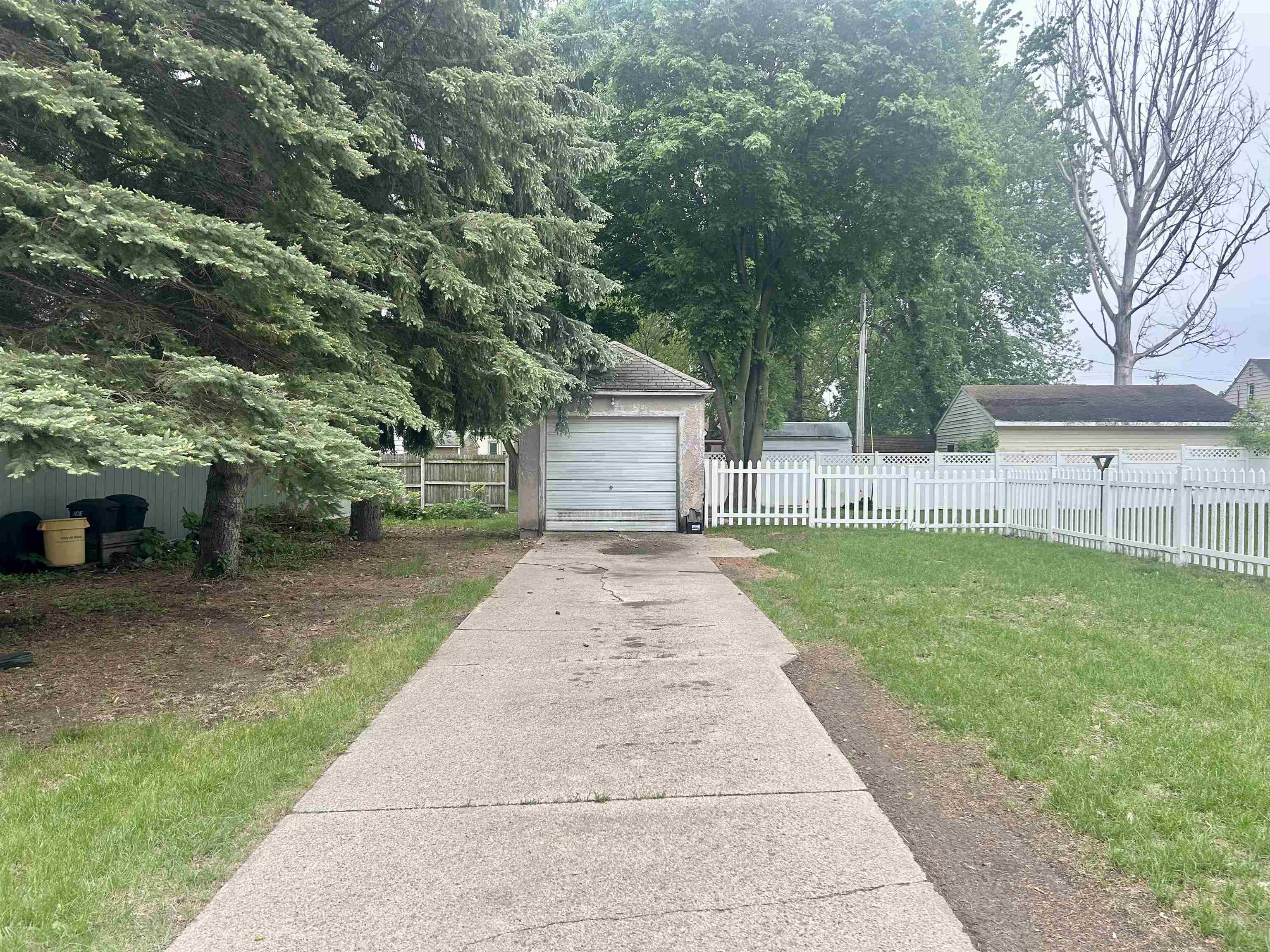 MLS #250631