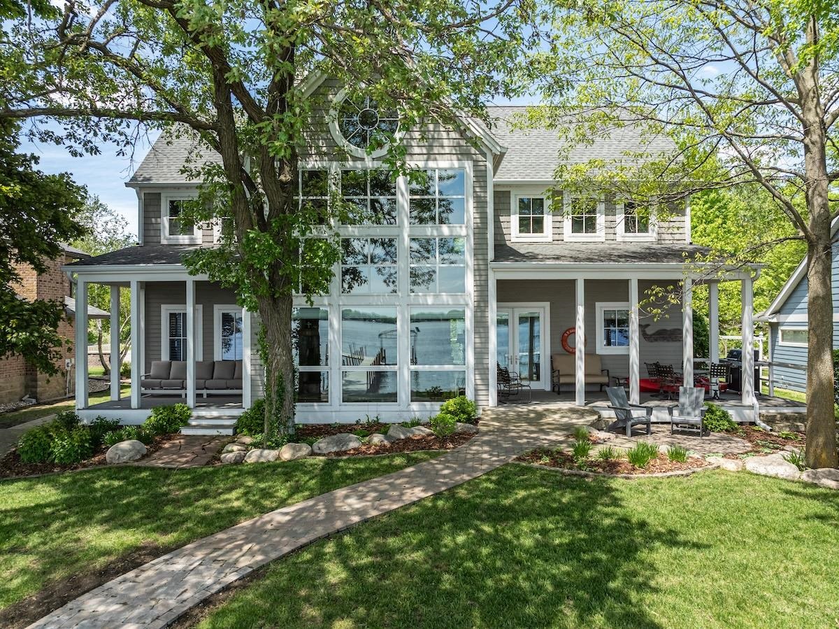 1807 Lakeshore Drive, Wahpeton, IA 51351 