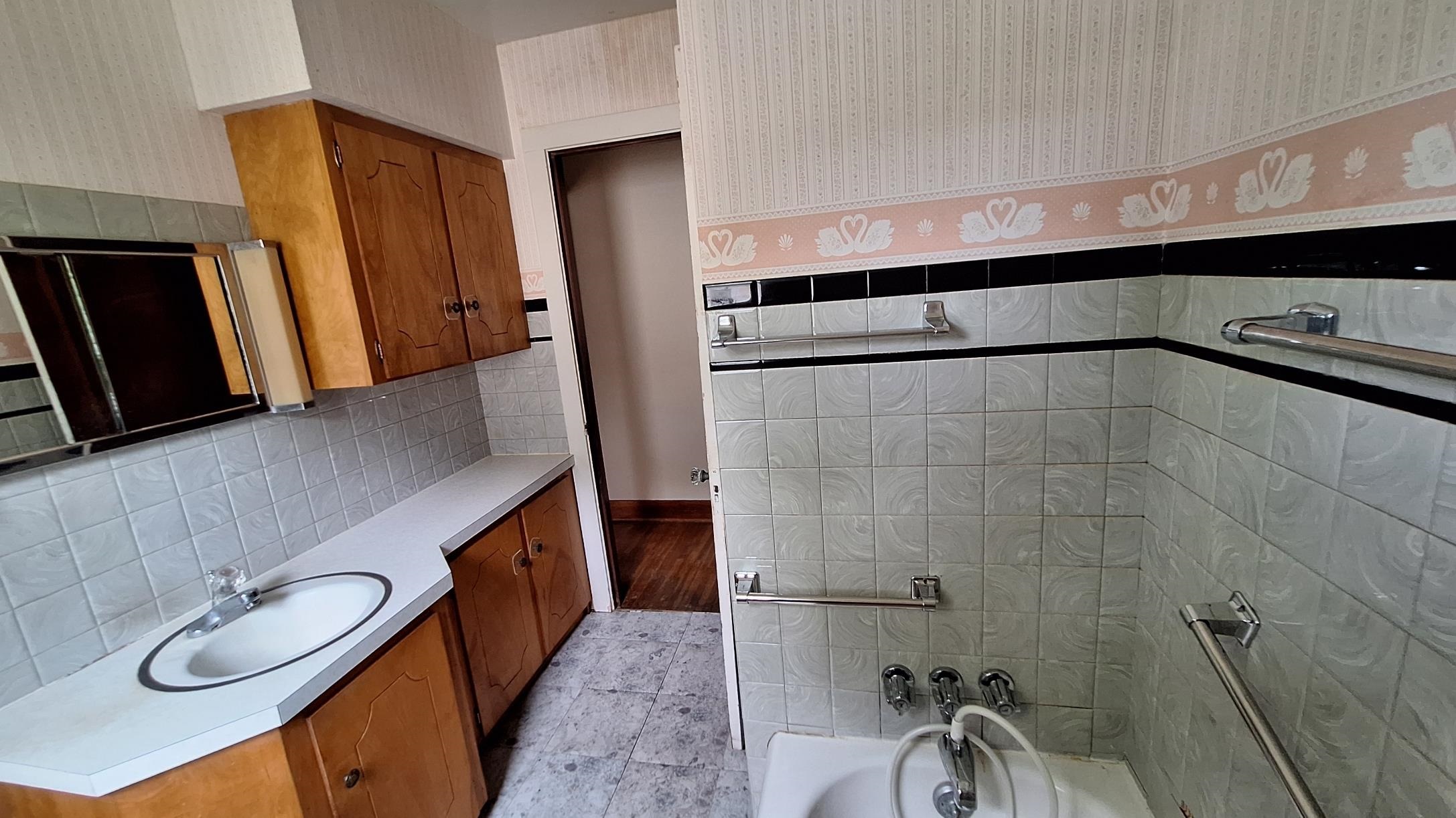 MLS #250635