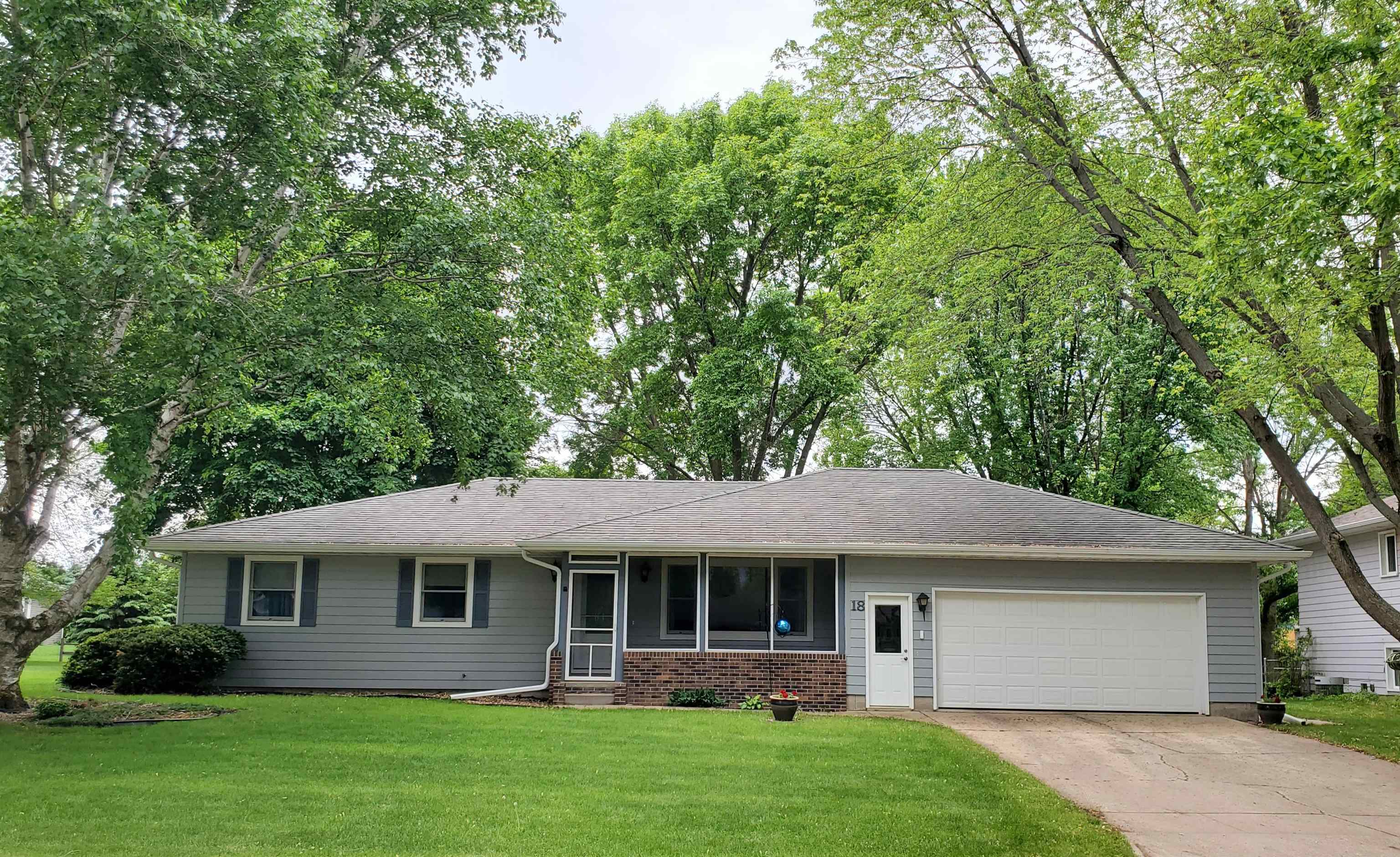 18 Parkway Drive, Spencer, IA 51301 