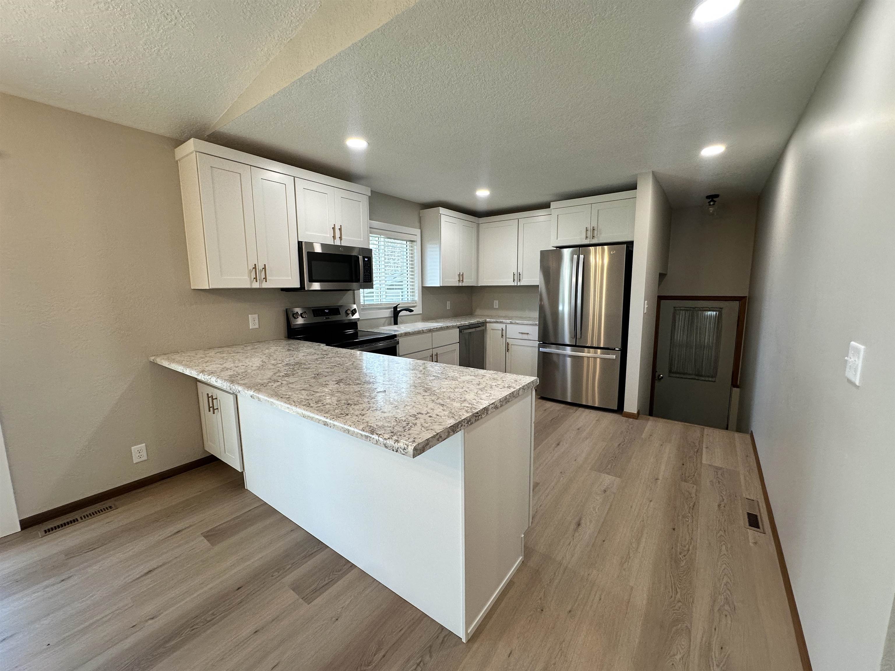 MLS #250648