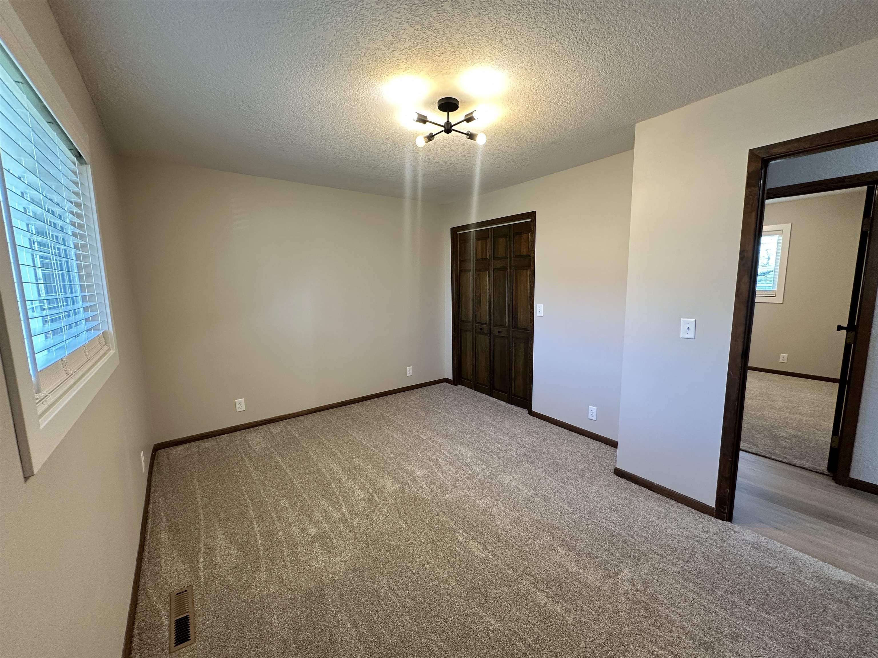 MLS #250648