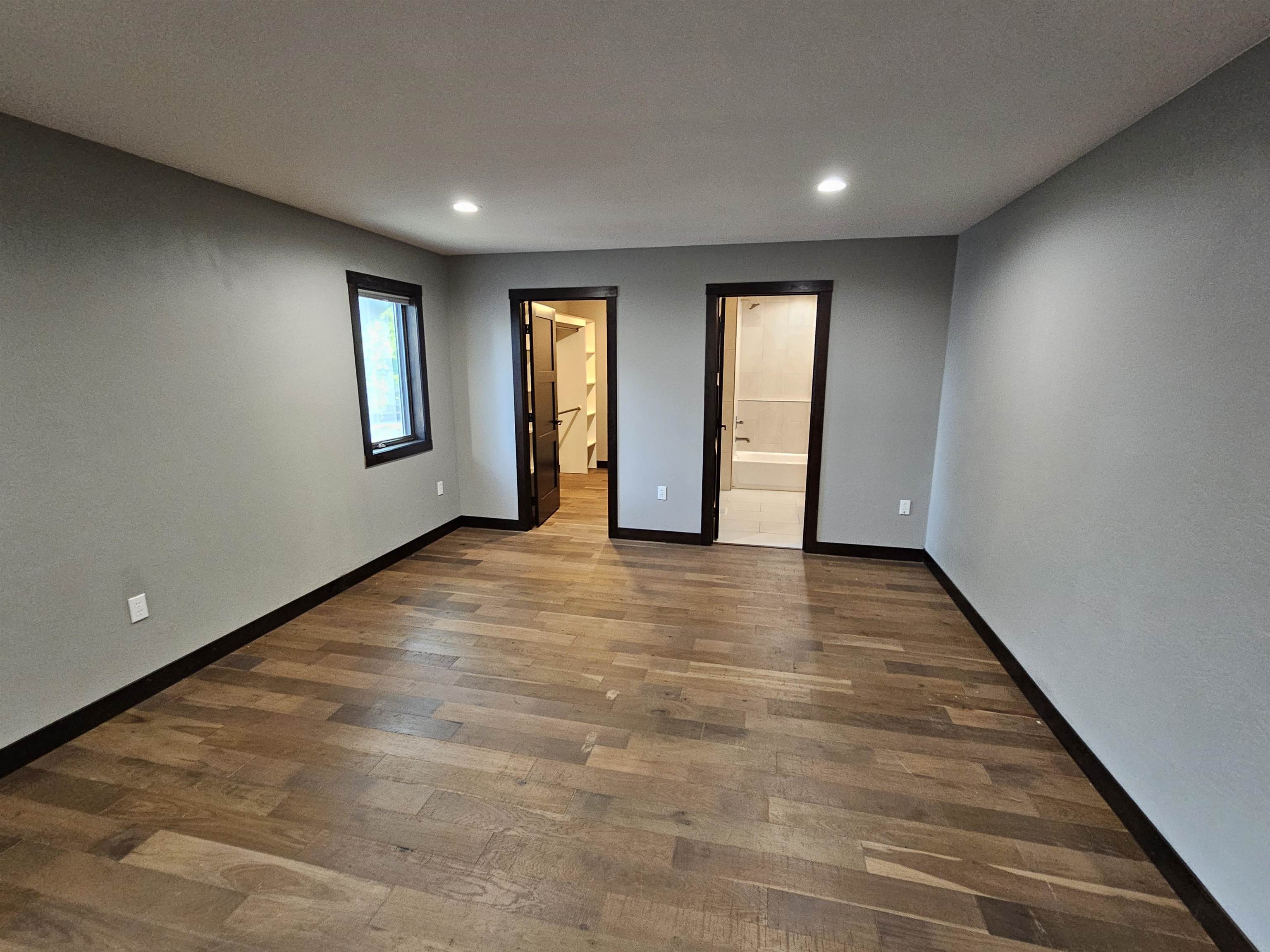 MLS #250655