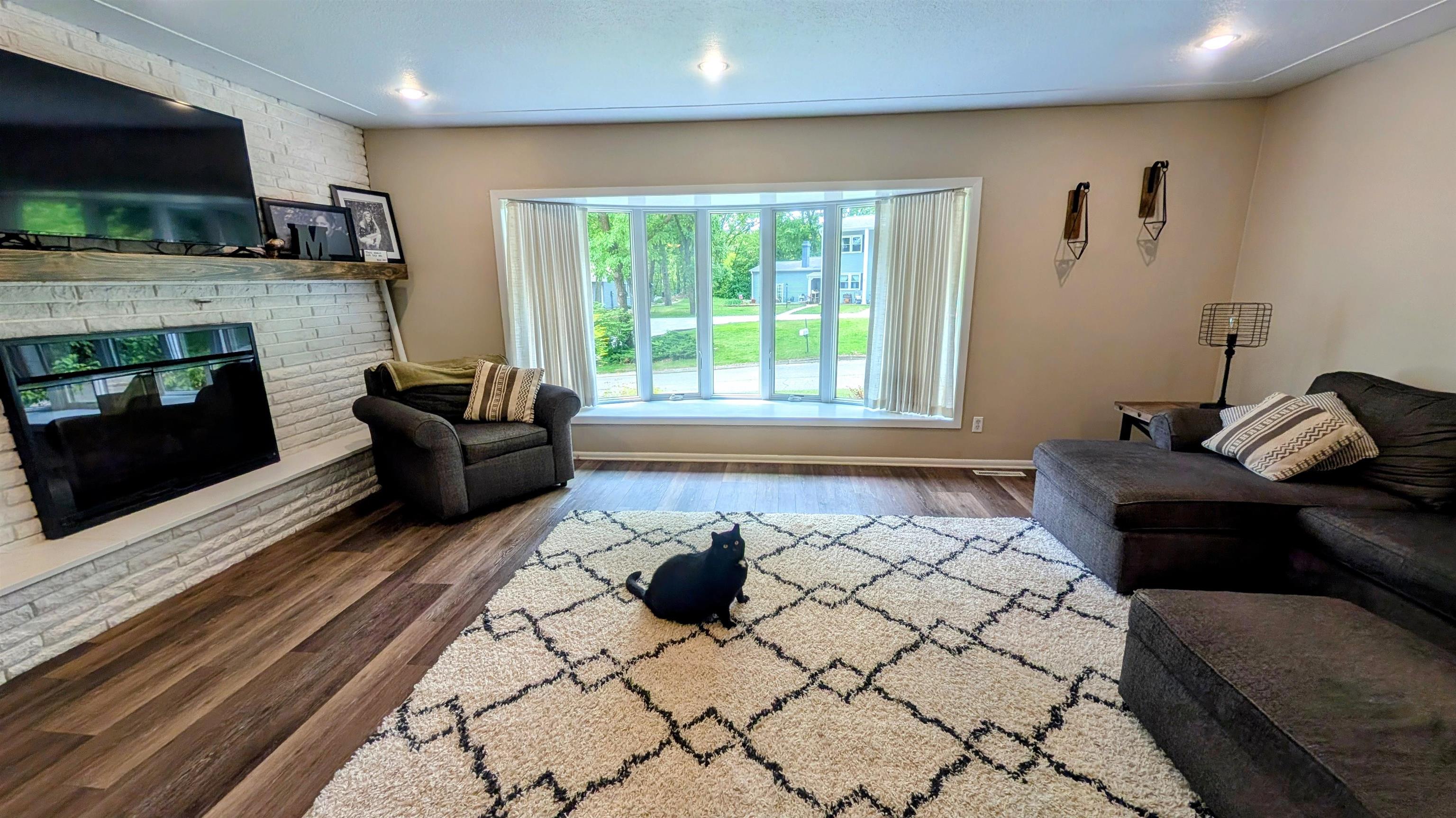 MLS #250656