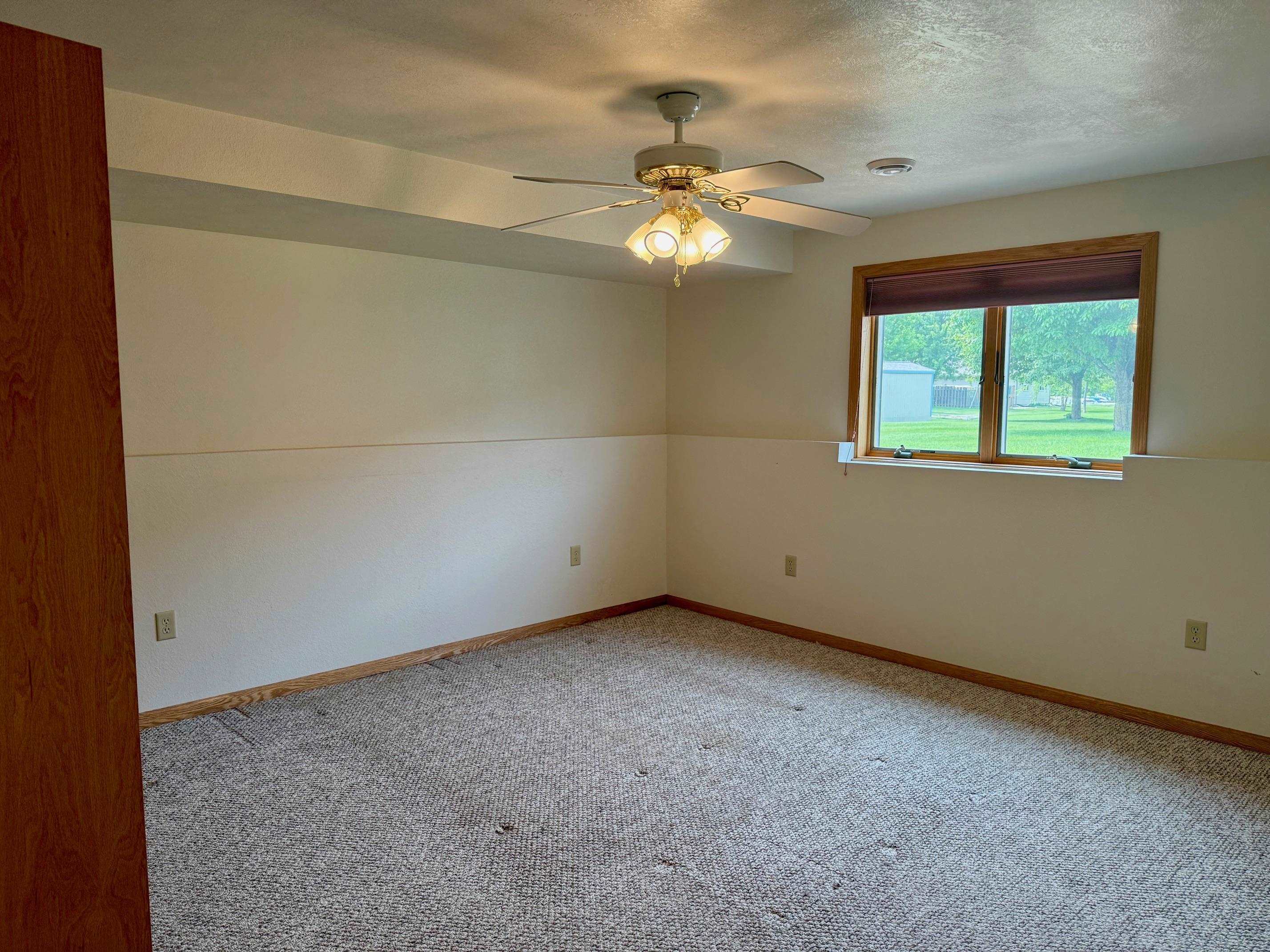 MLS #250658