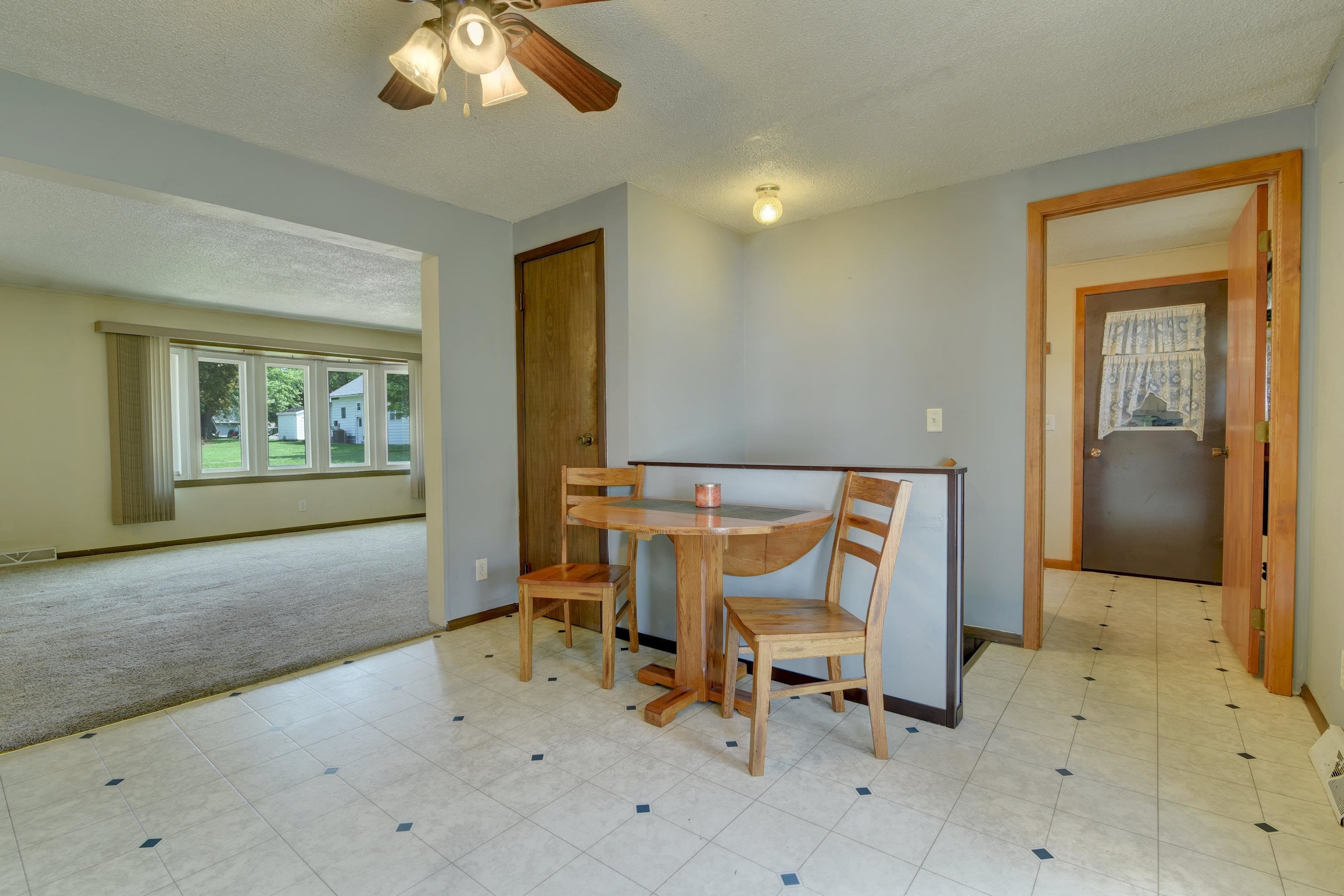 MLS #250673