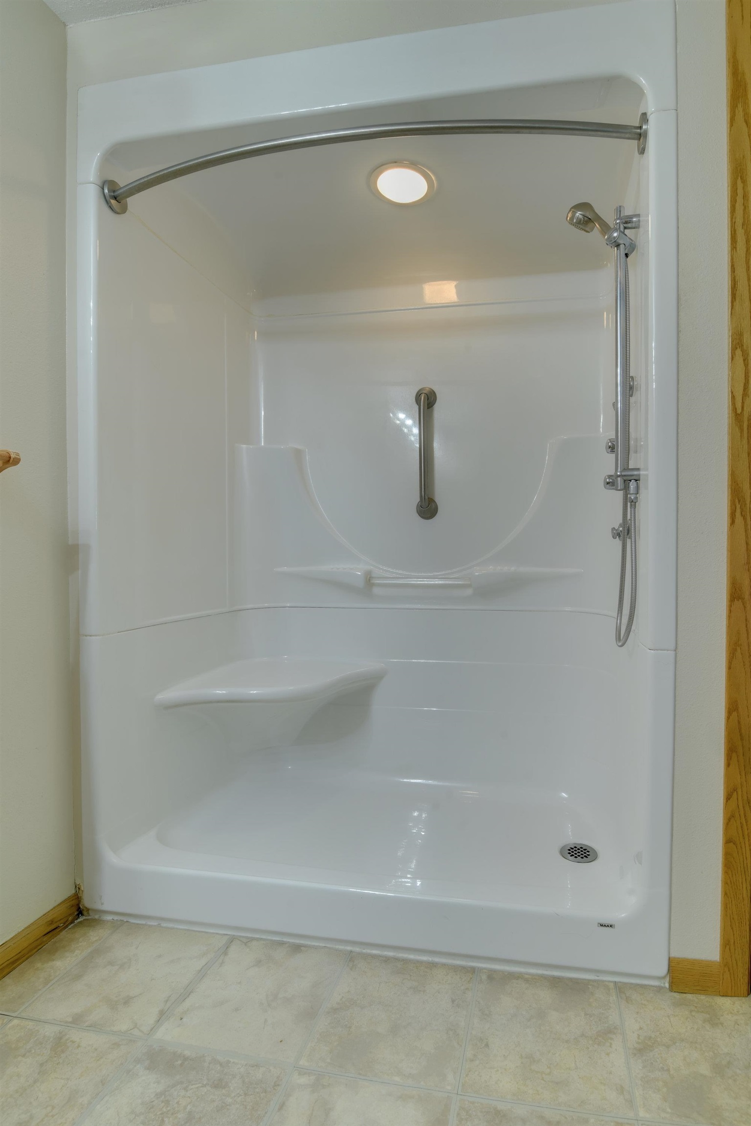 MLS #250673