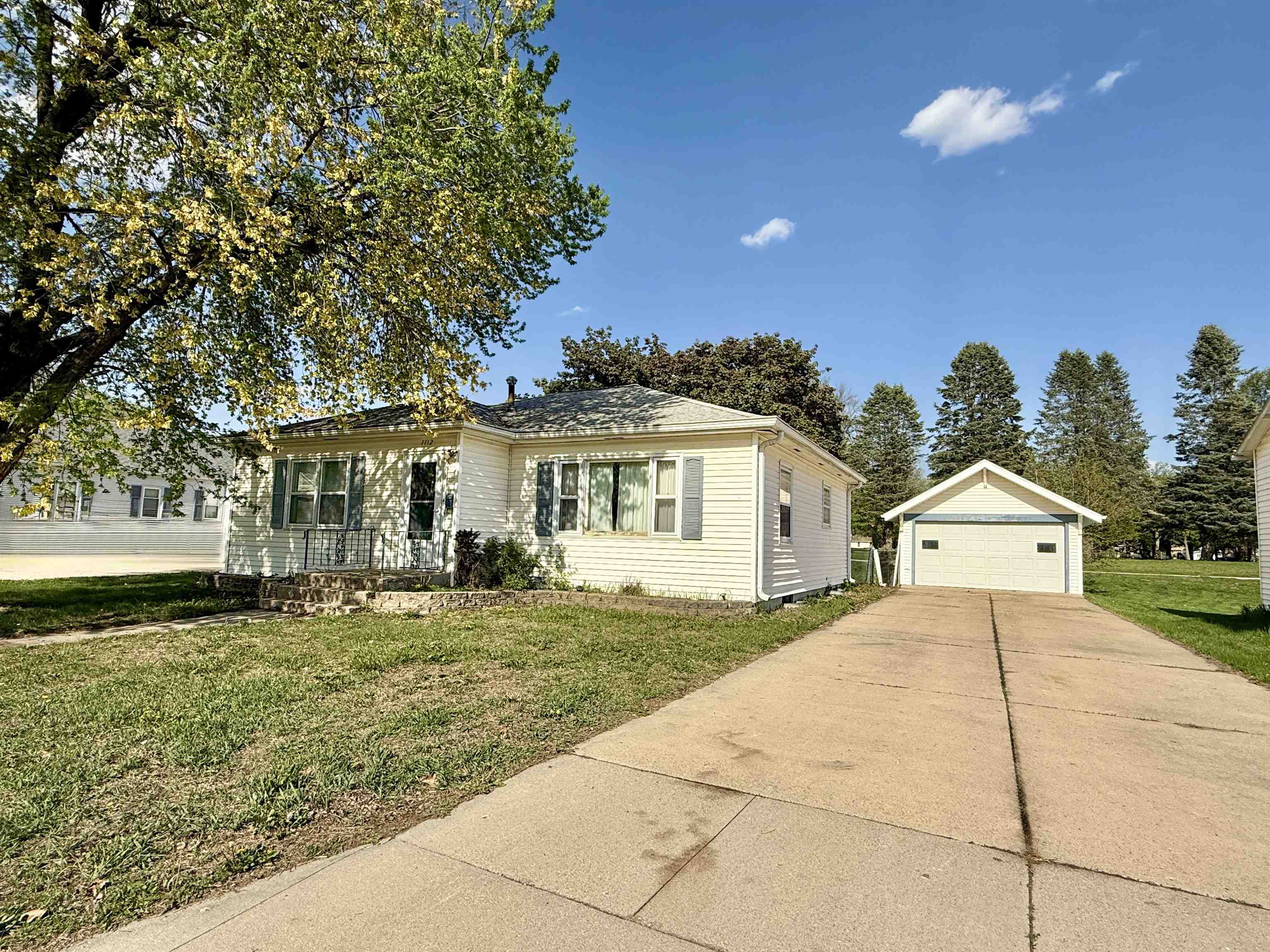 1112 3Rd Avenue, Spencer, IA 51301 