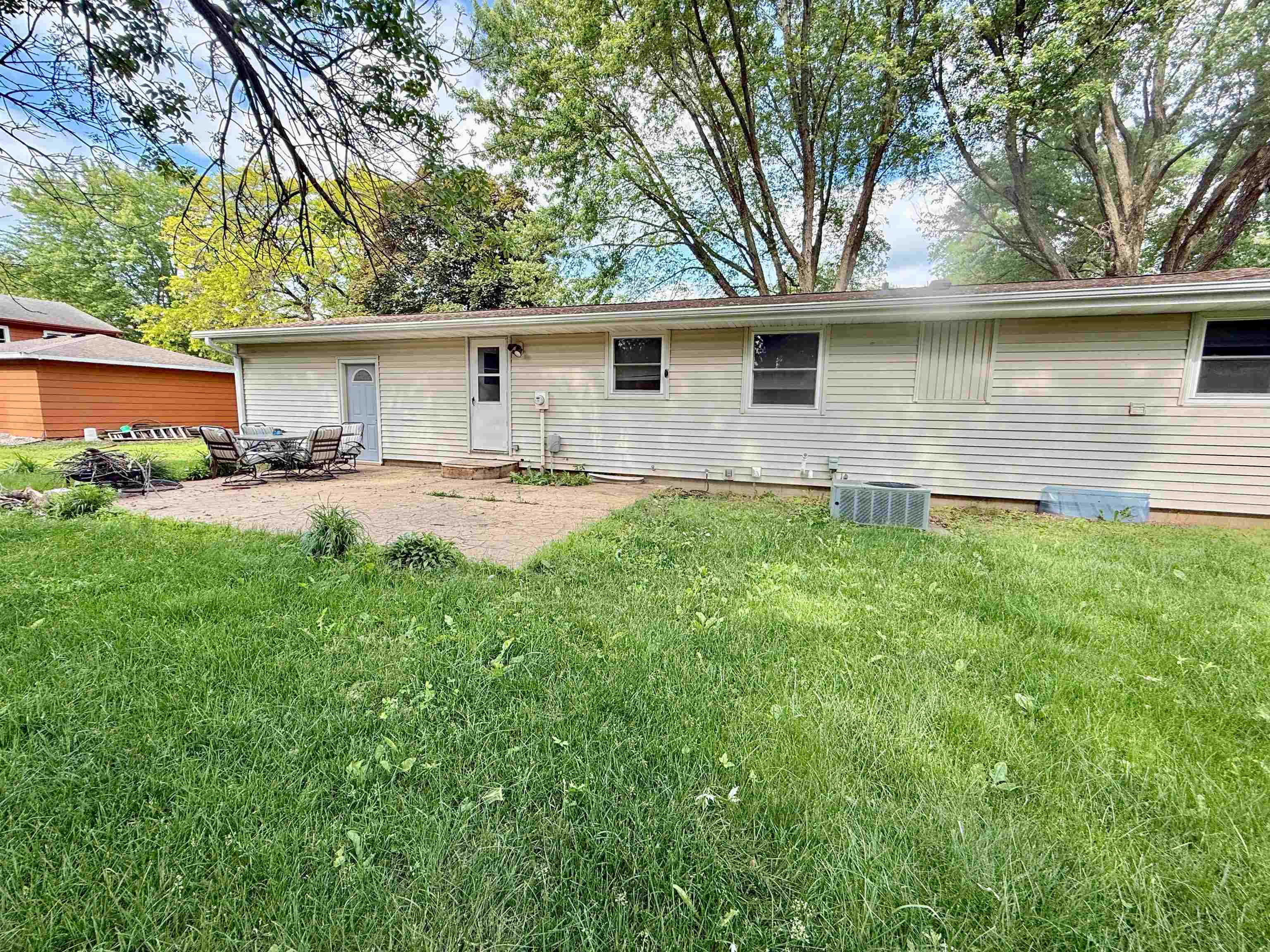 MLS #250676