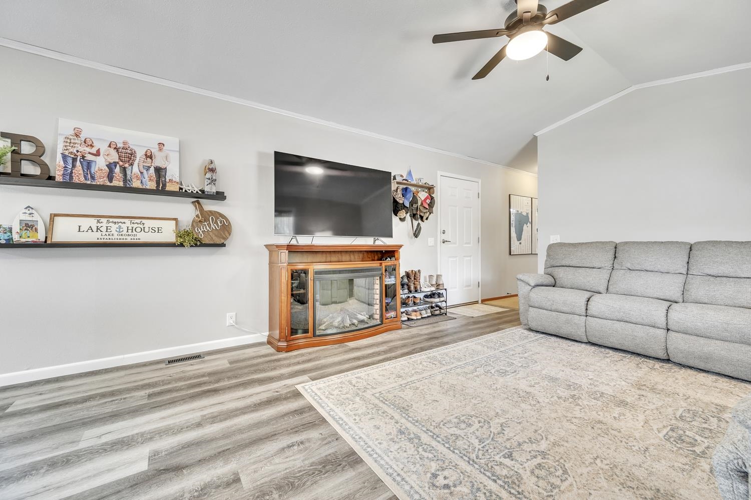 MLS #250687
