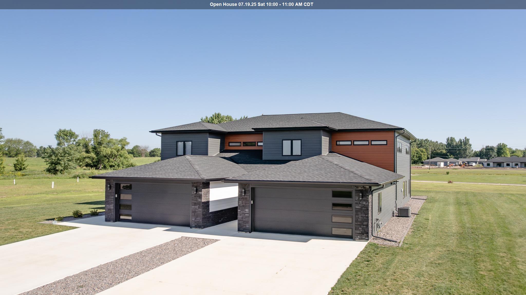 3302 Ponderosa Court 6B, Spirit Lake, IA 51360 