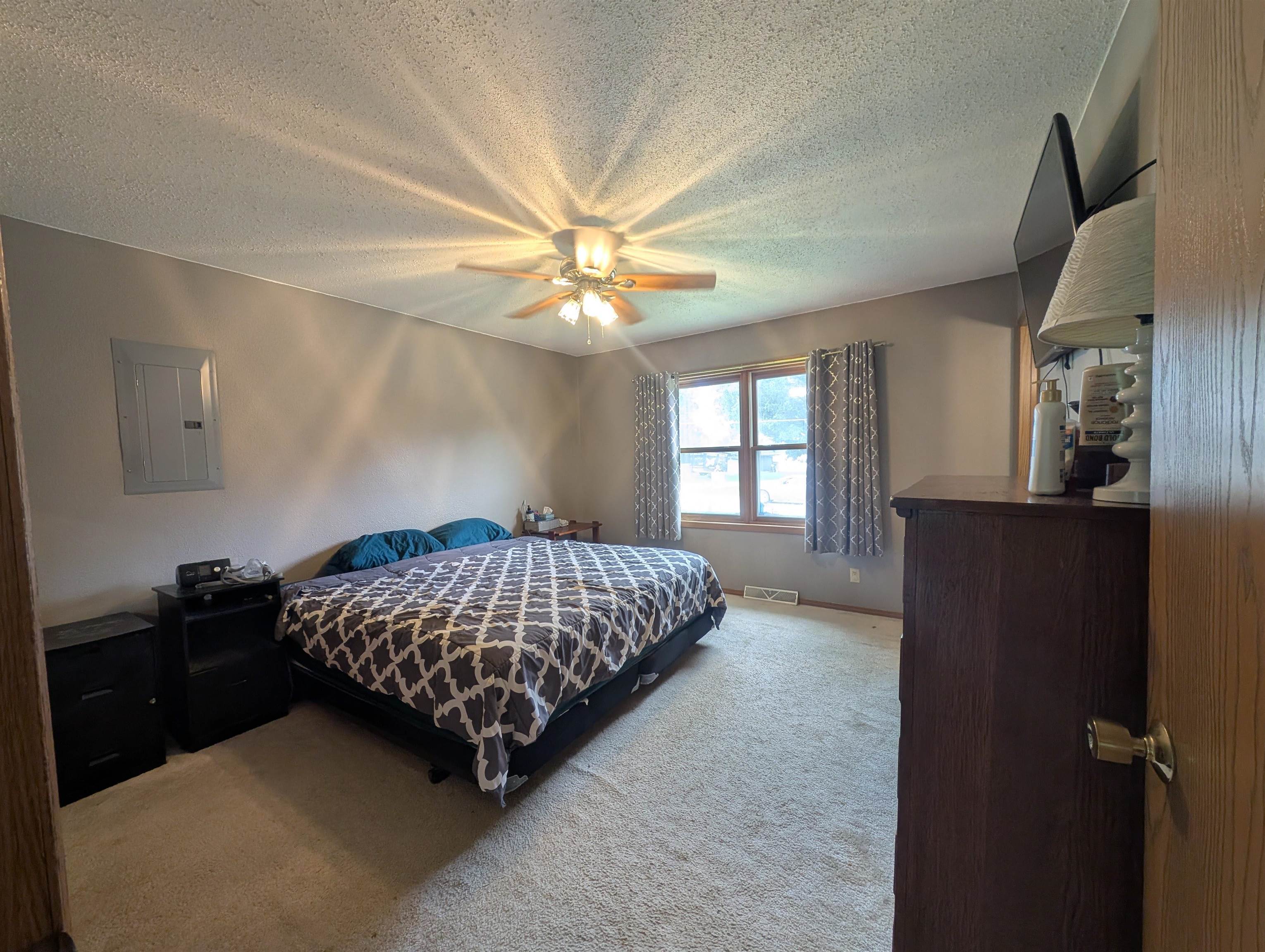 MLS #250691