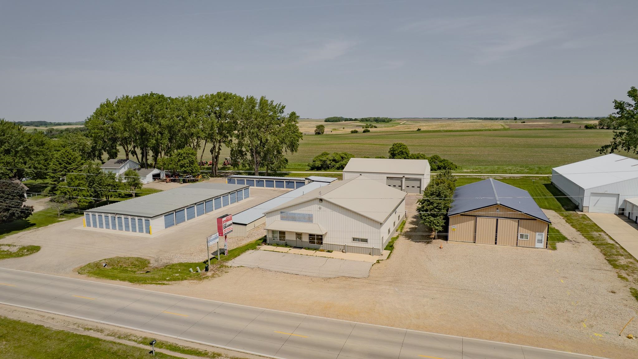 2216 15Th Street, Spirit Lake, IA 51360 