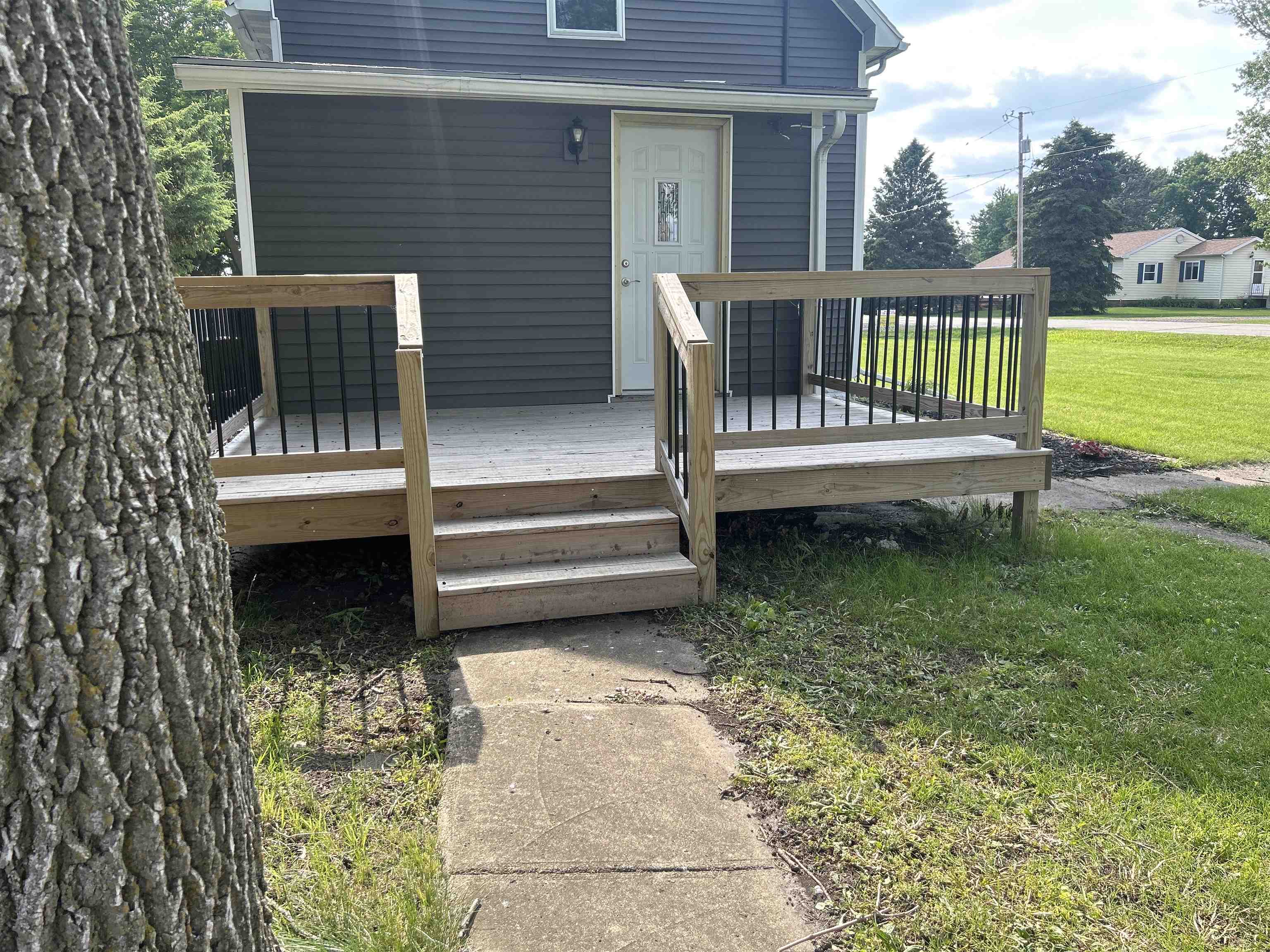 MLS #250699