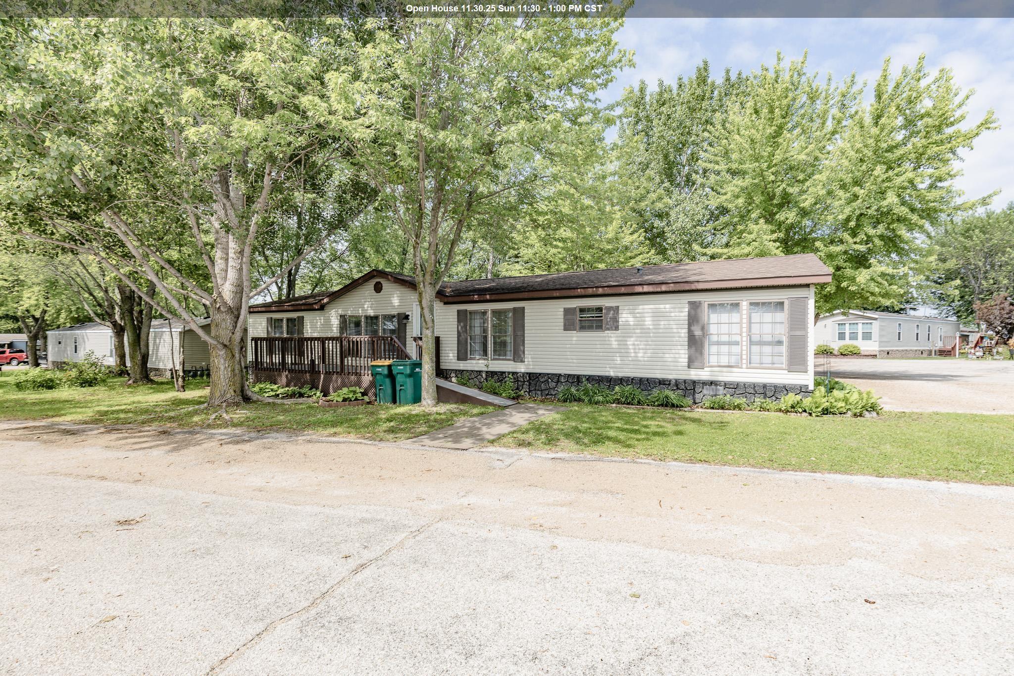 806 28th St #85, Milford, IA 51351 