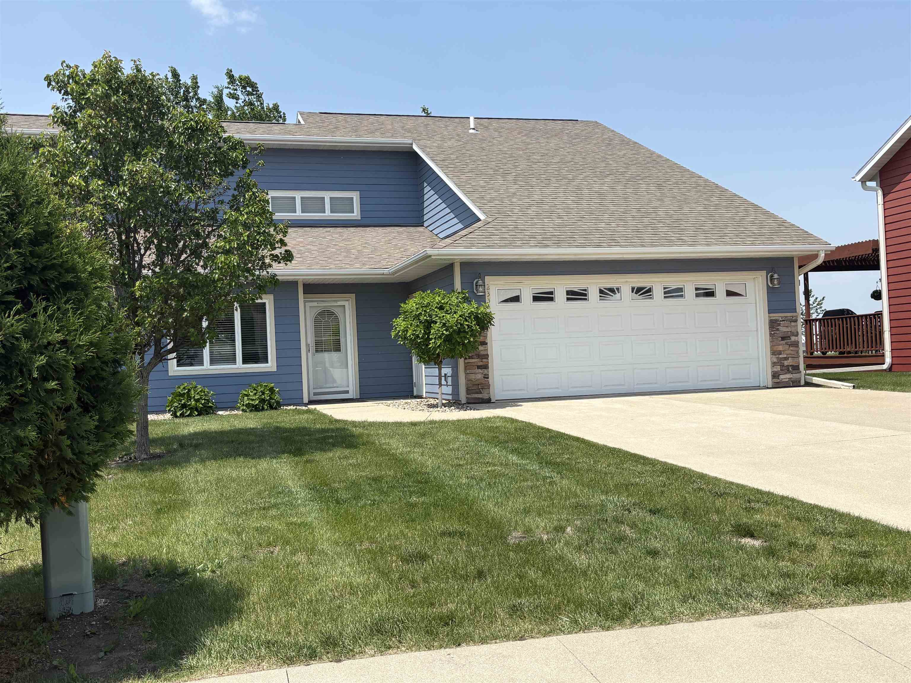 2334 Quail Run, Spirit Lake, IA 51360 