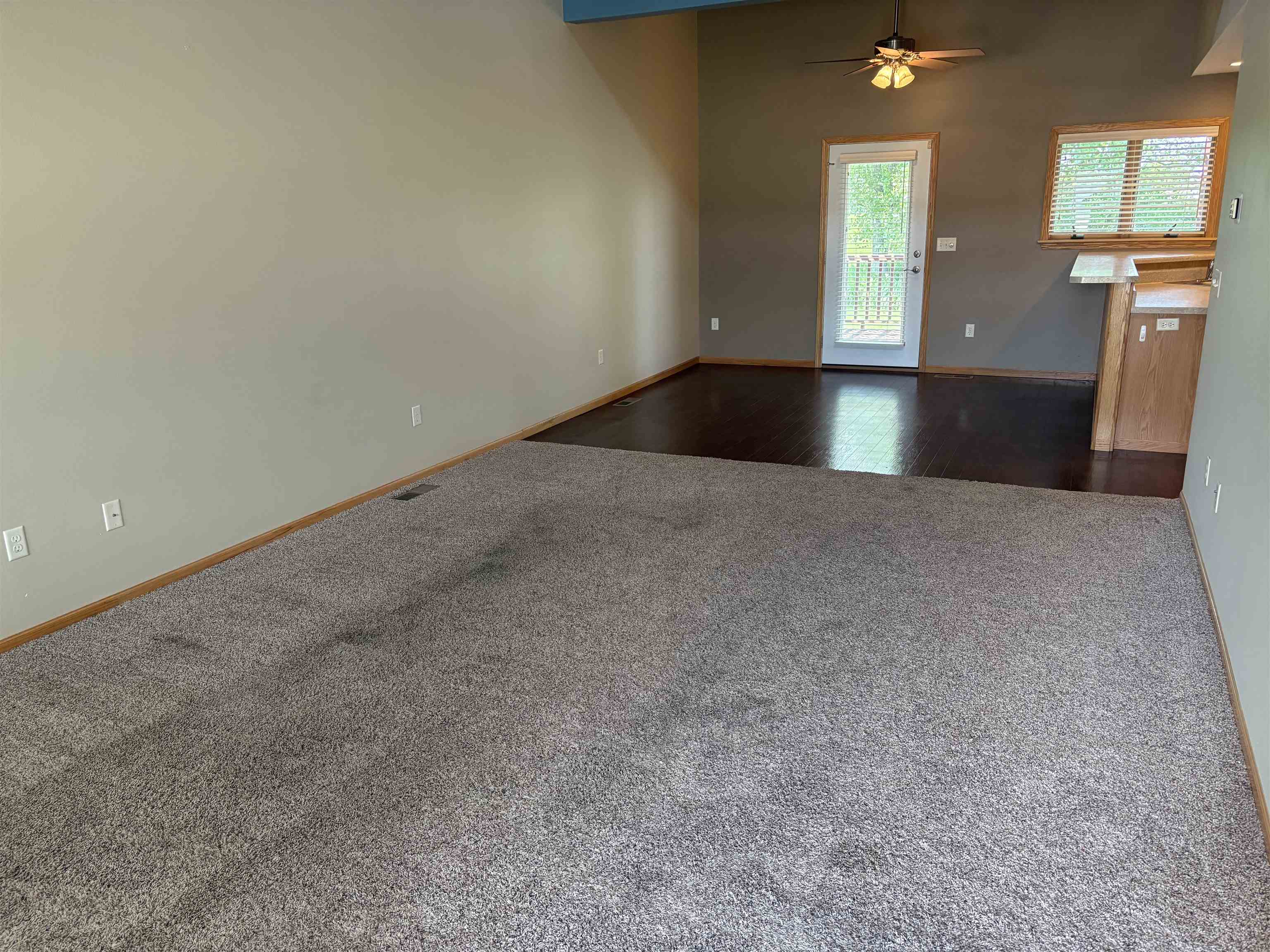 MLS #250705
