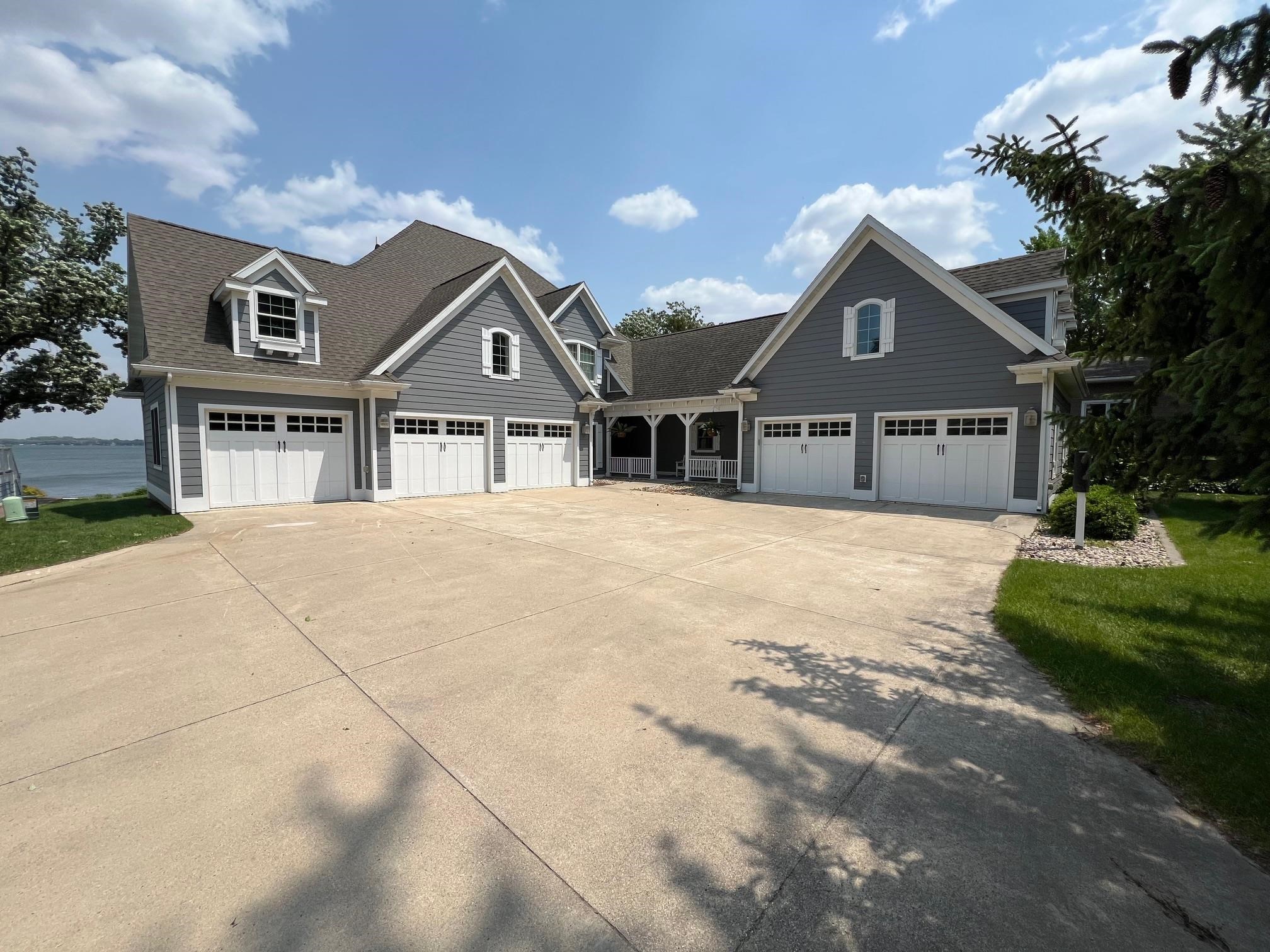 13510 240th Avenue, Spirit Lake, IA 51360 