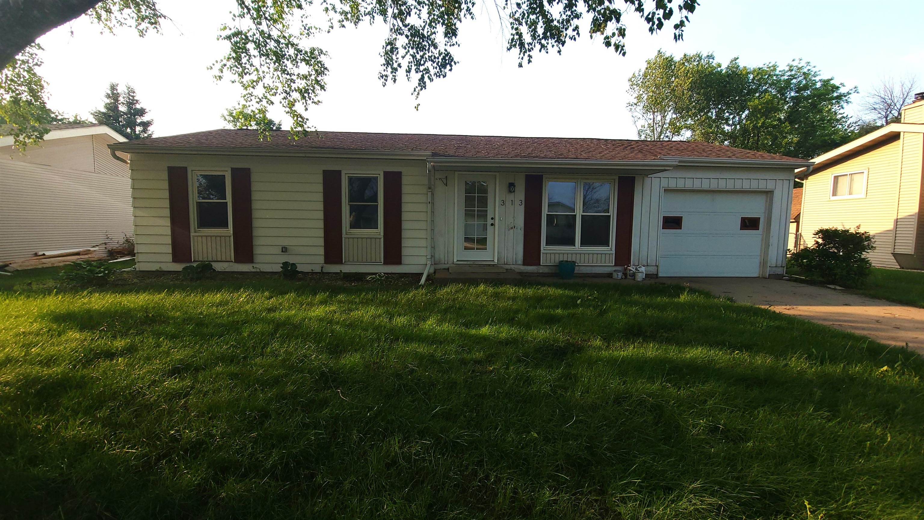 313 9th Street, Spencer, IA 51301 
