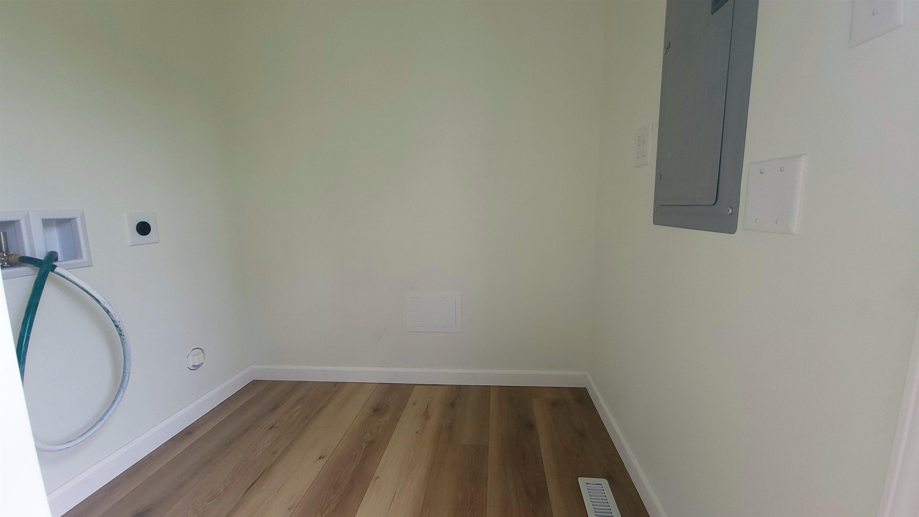 MLS #250710
