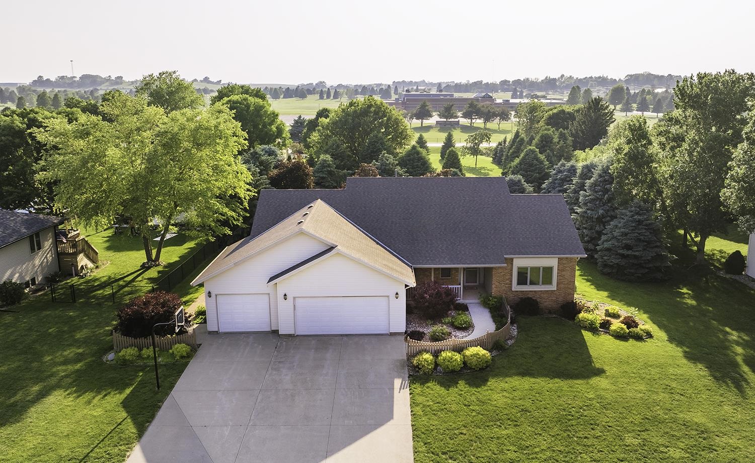 2731 Ashwood Drive, Carroll, IA 51401 