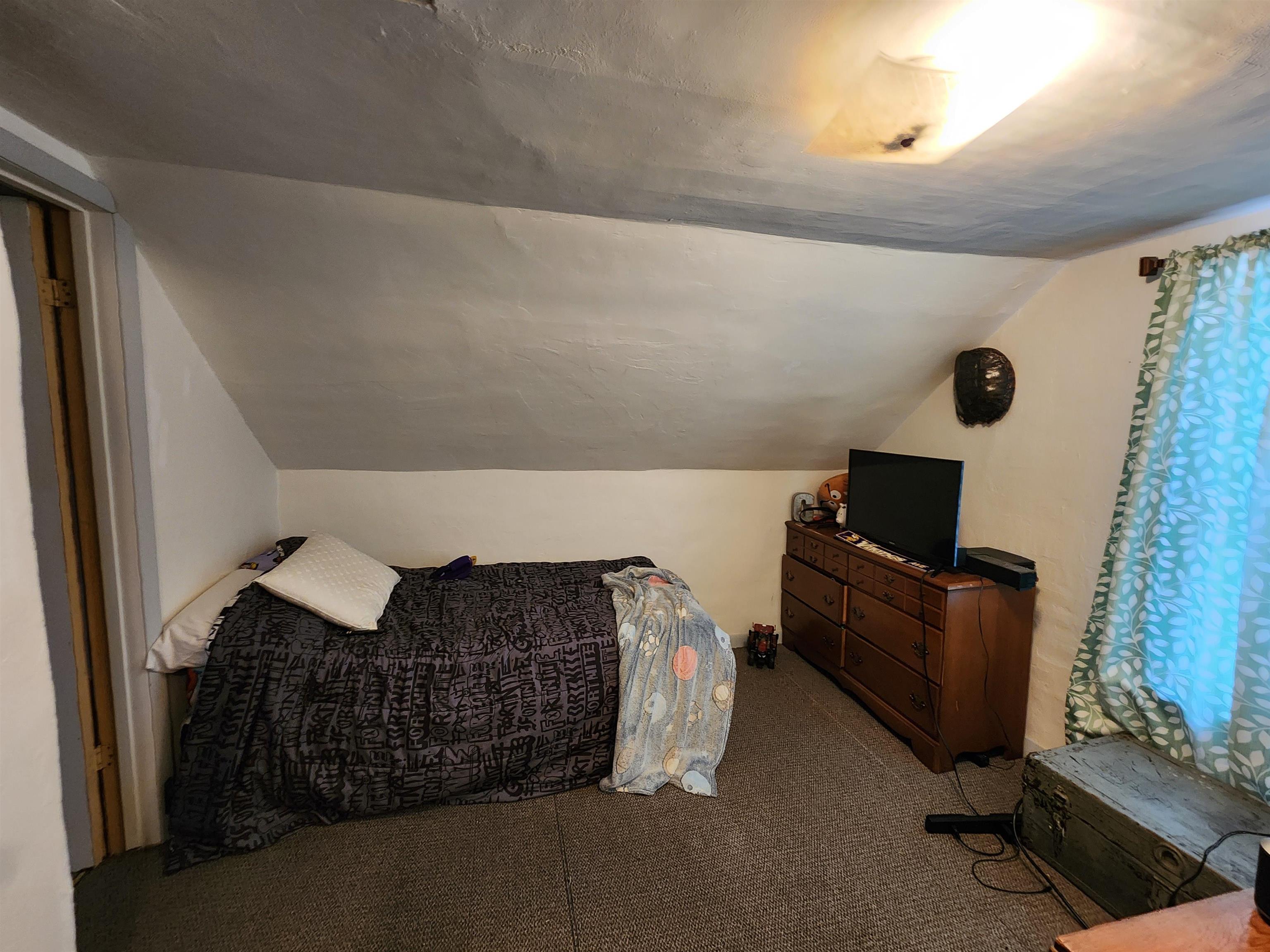 MLS #250720
