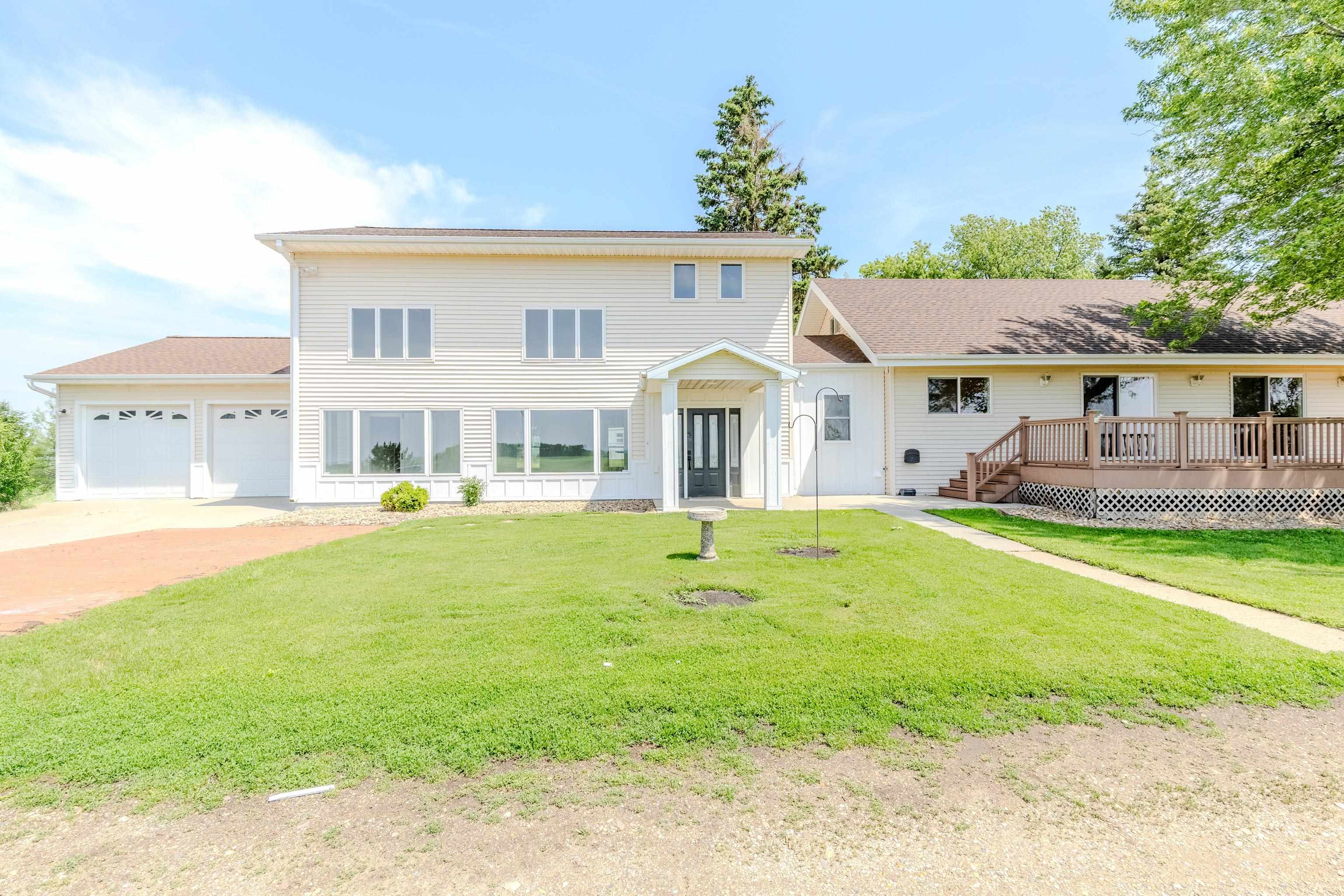 2131 140th Avenue, Milford, IA 51351 