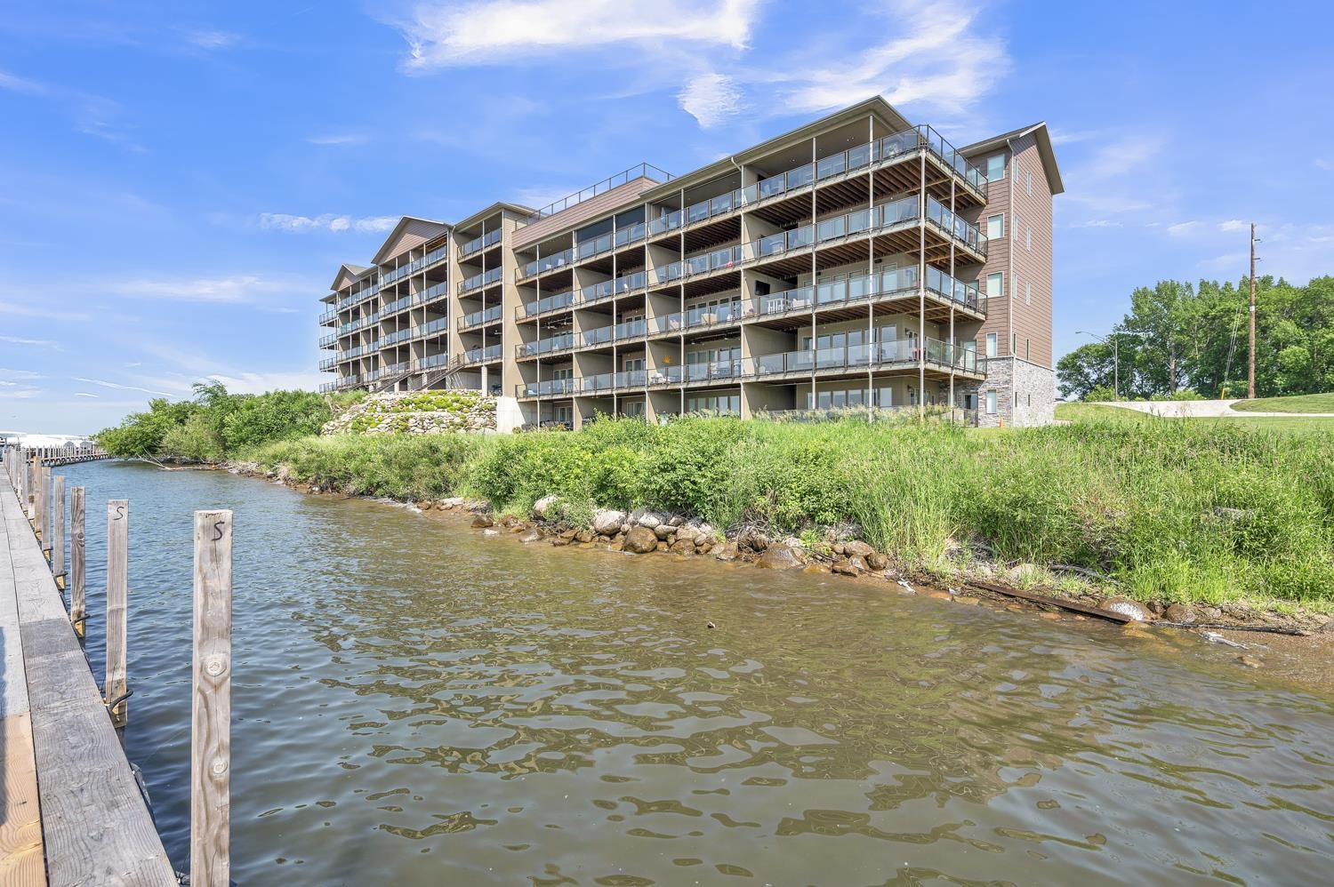 570 Linden Drive #309, Arnolds Park, IA 51331 