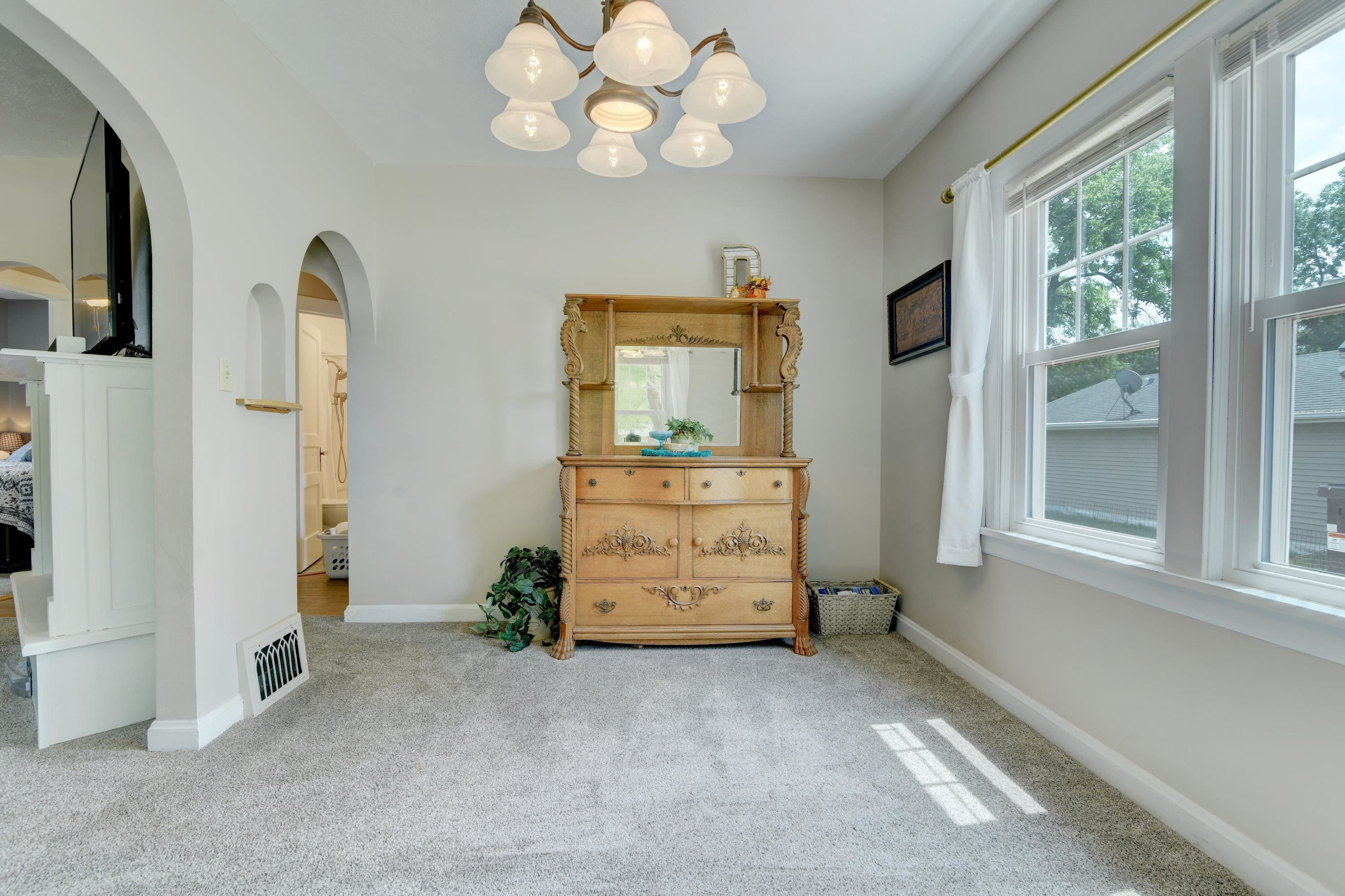 MLS #250734