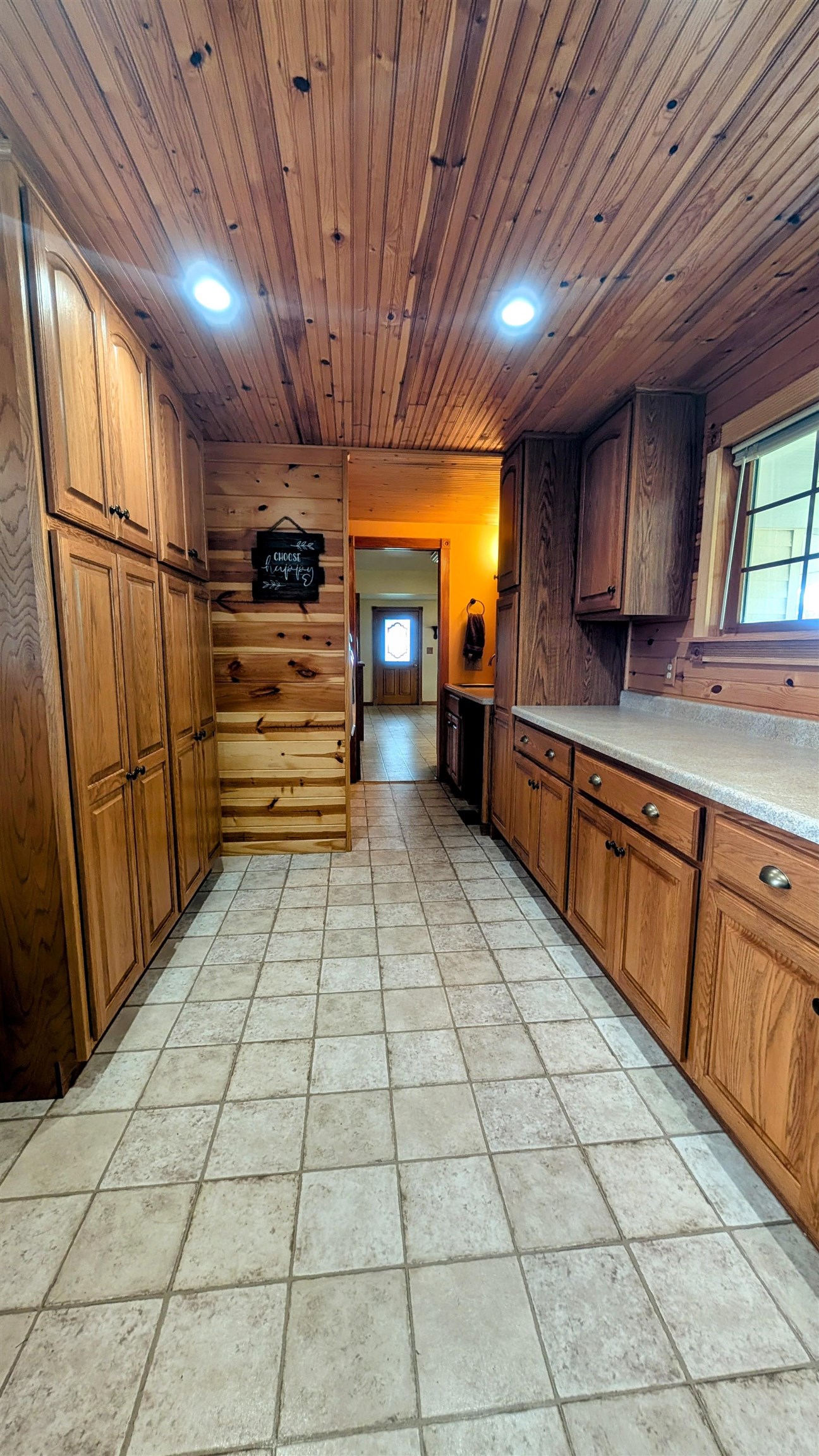 MLS #250772