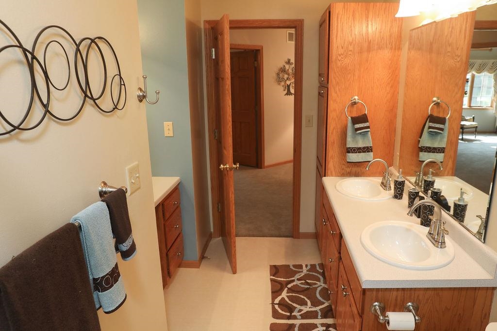 MLS #250779