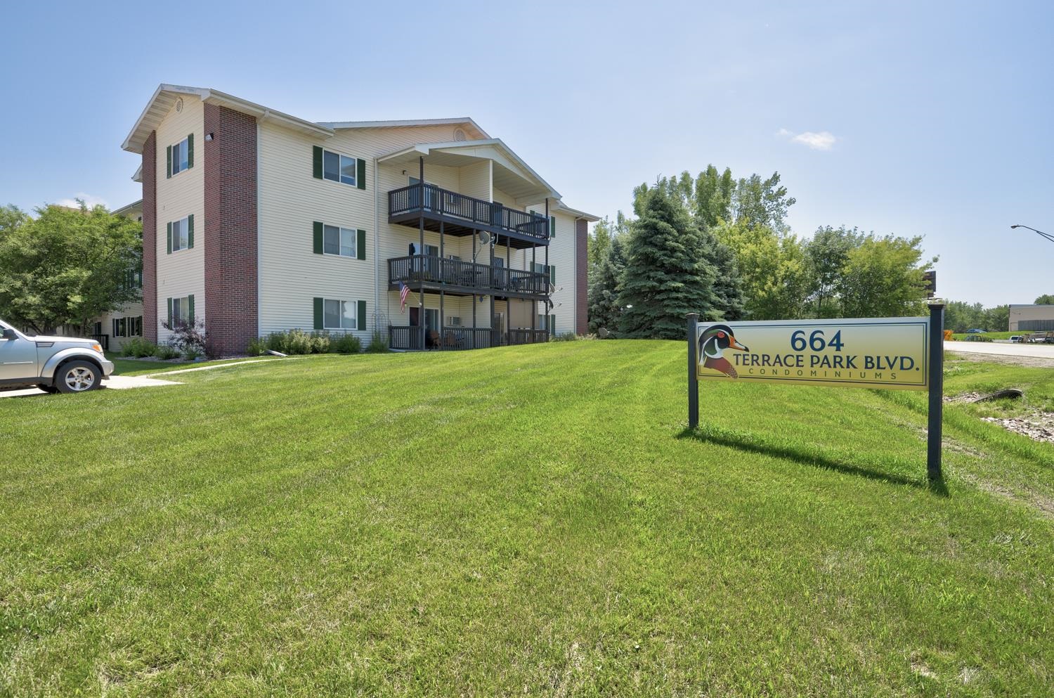 664 Terrace Park Boulevard #17, Milford, IA 51351 