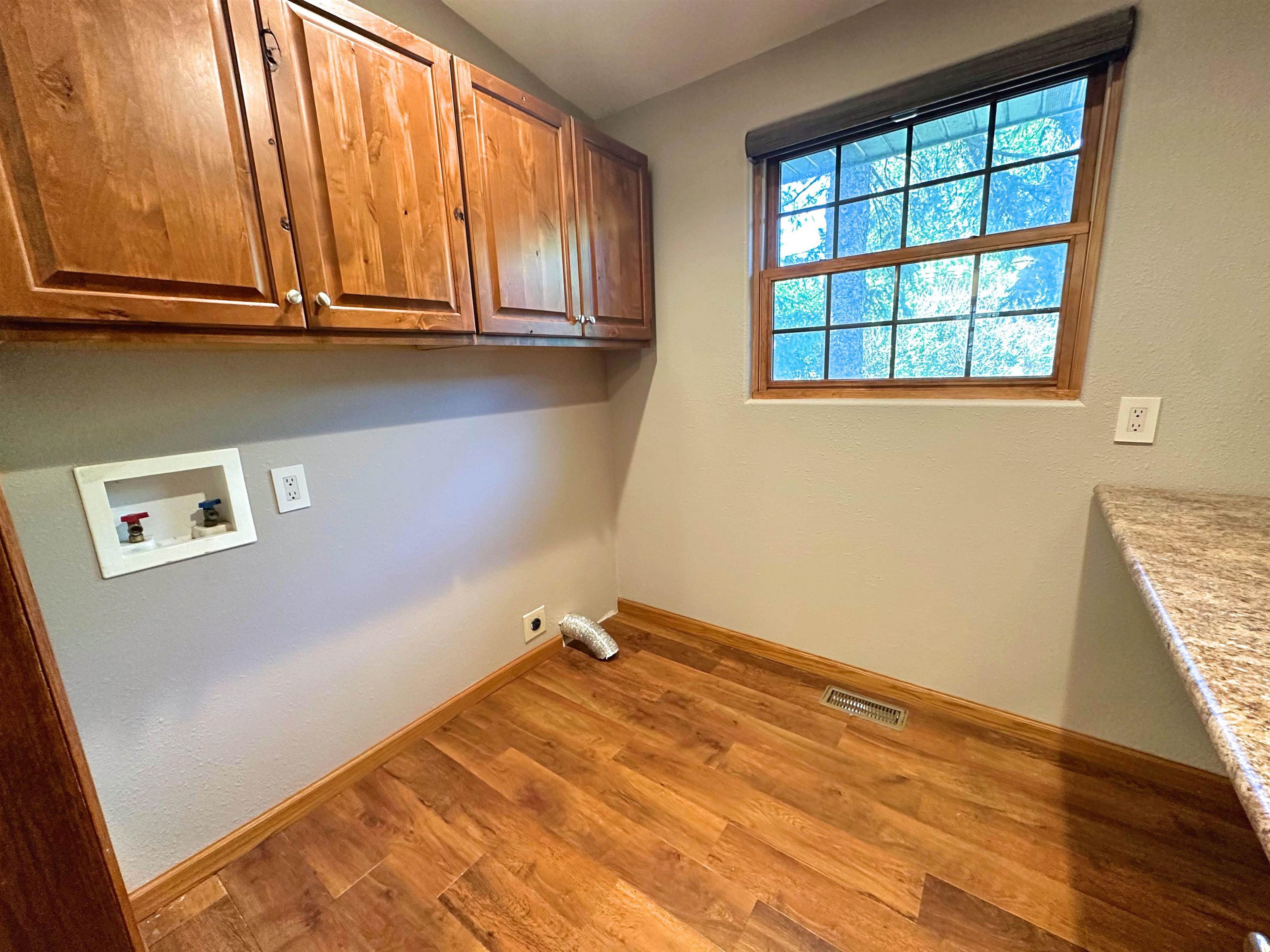 MLS #250784