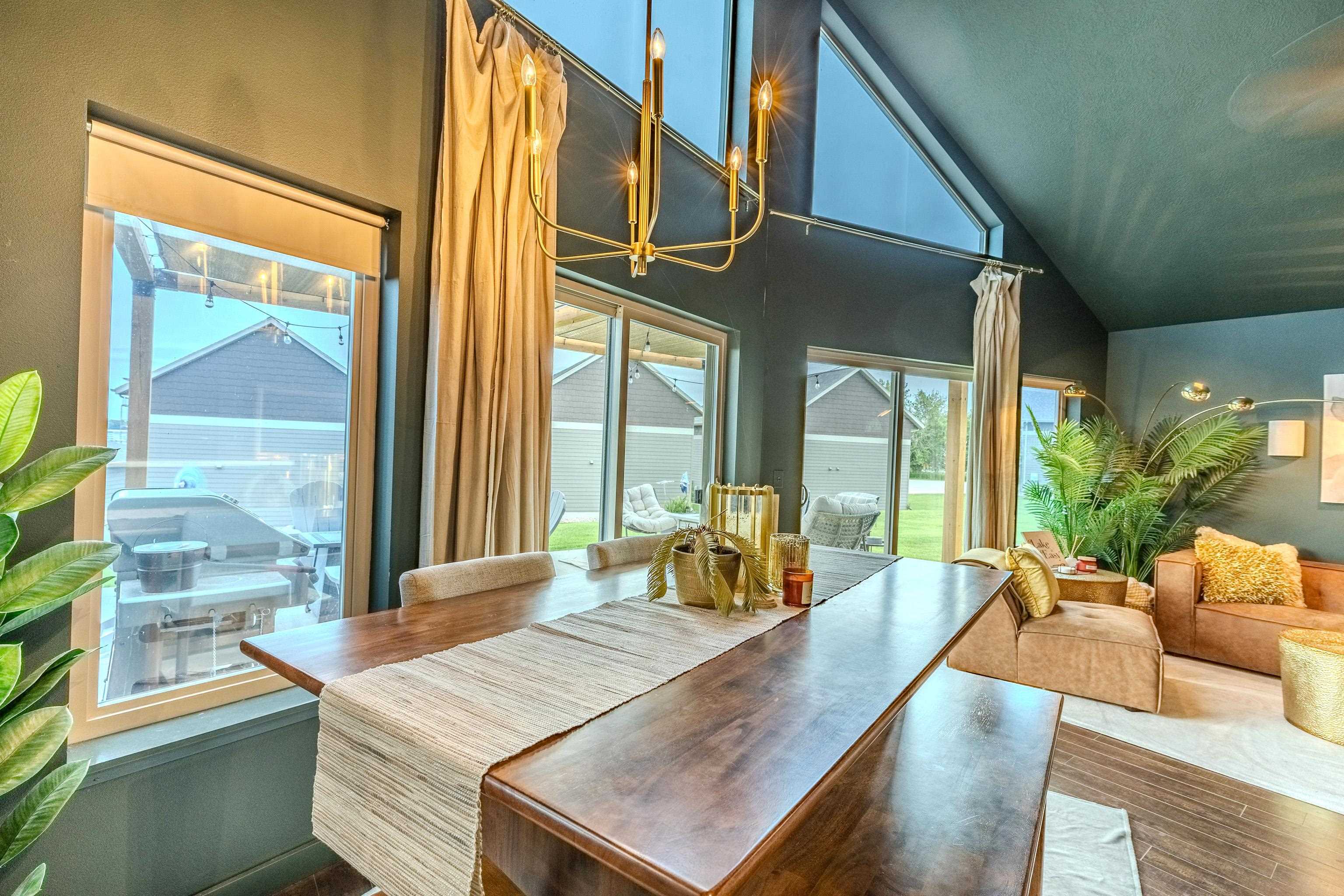 MLS #250790