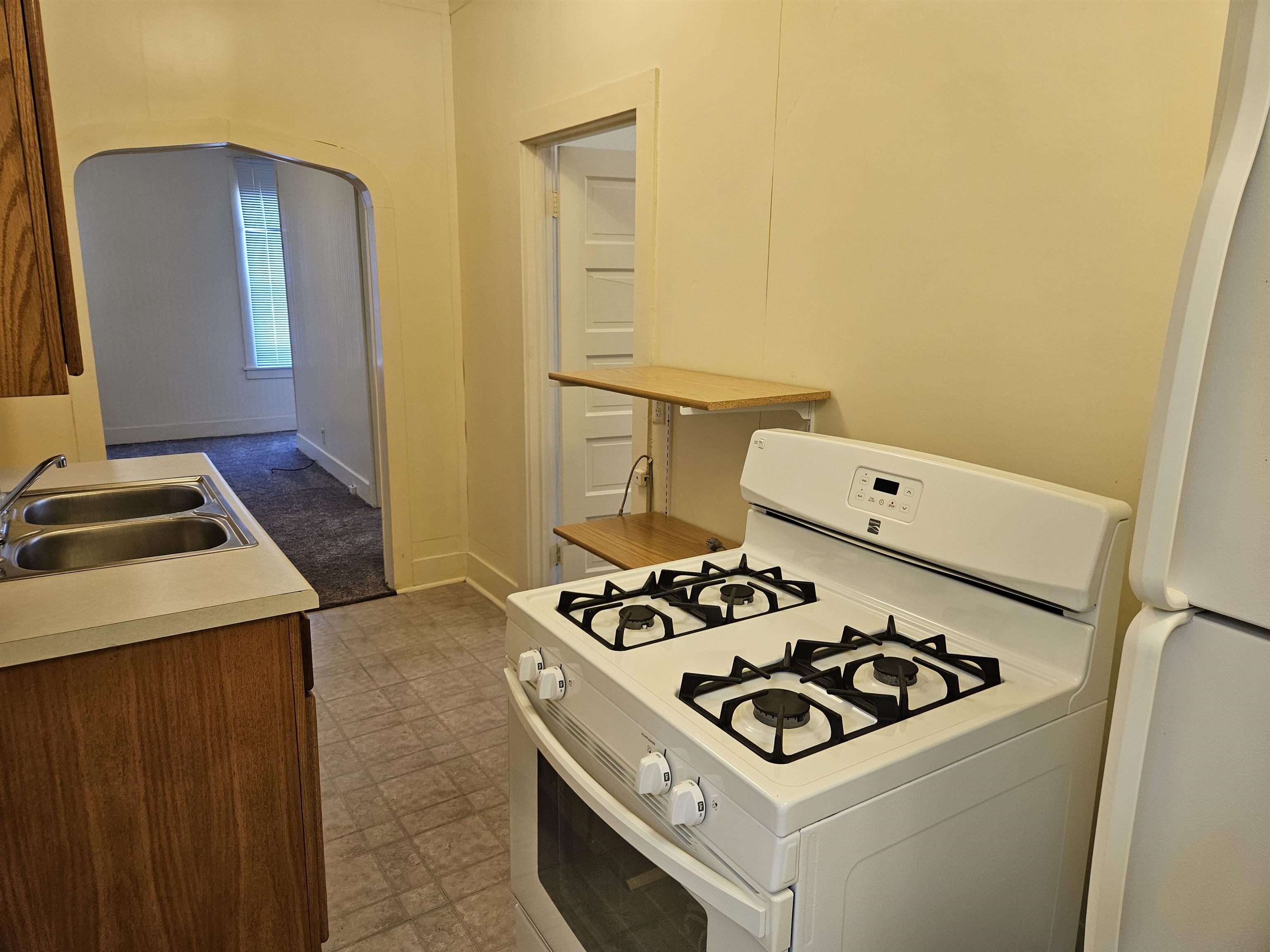 MLS #250808