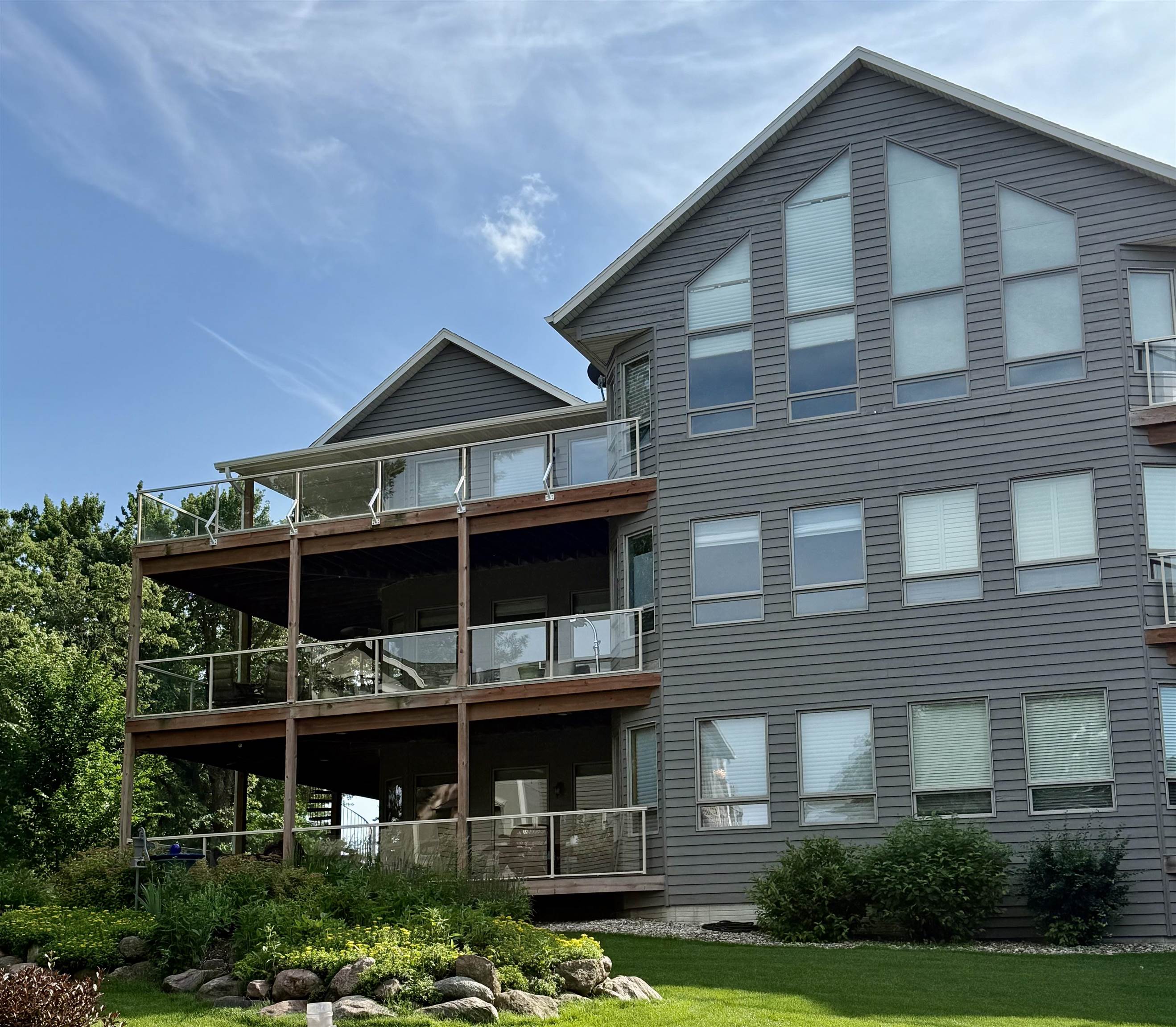 20792 170 Street #4A, Spirit Lake, IA 51360 