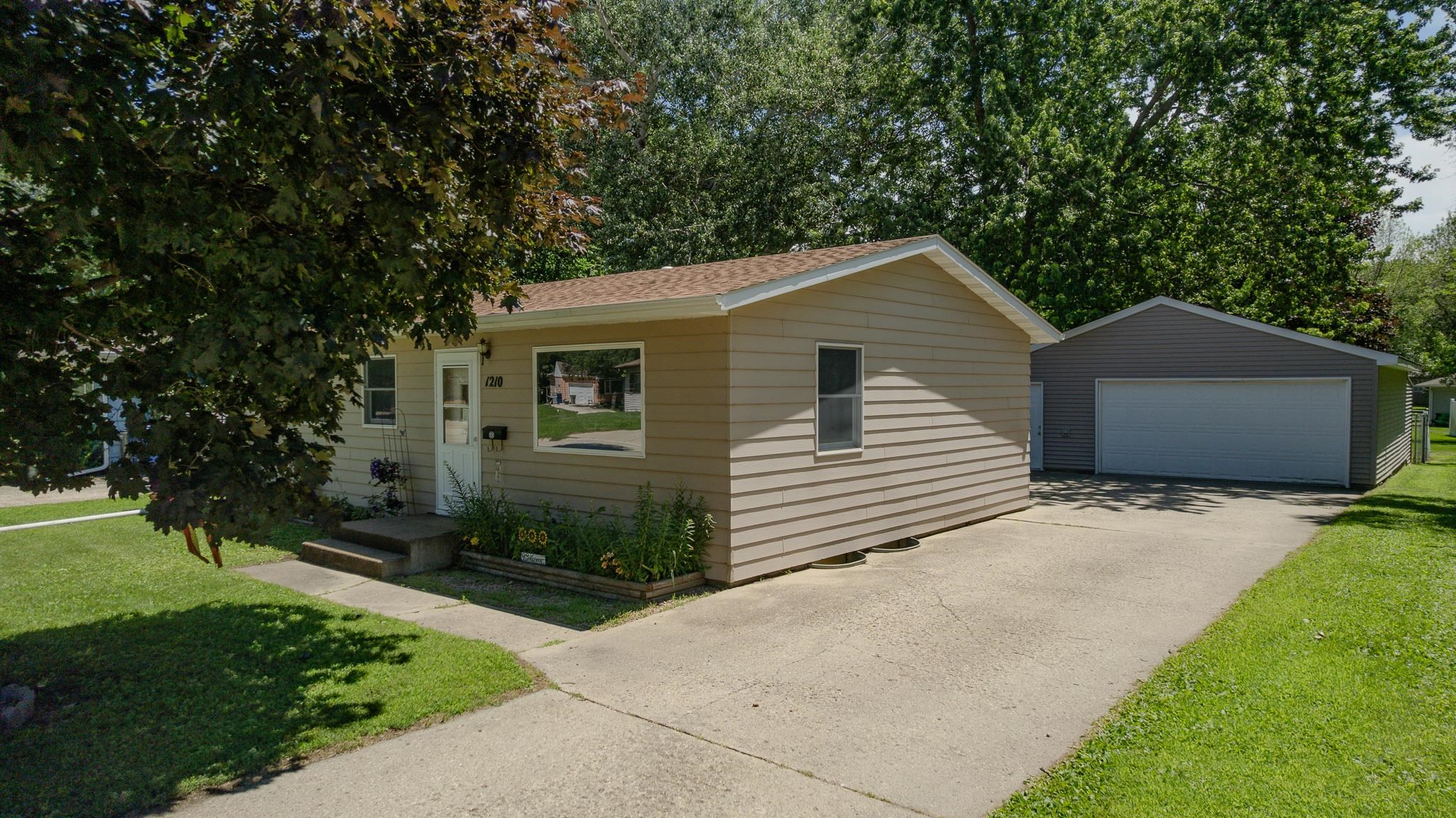 MLS #250816