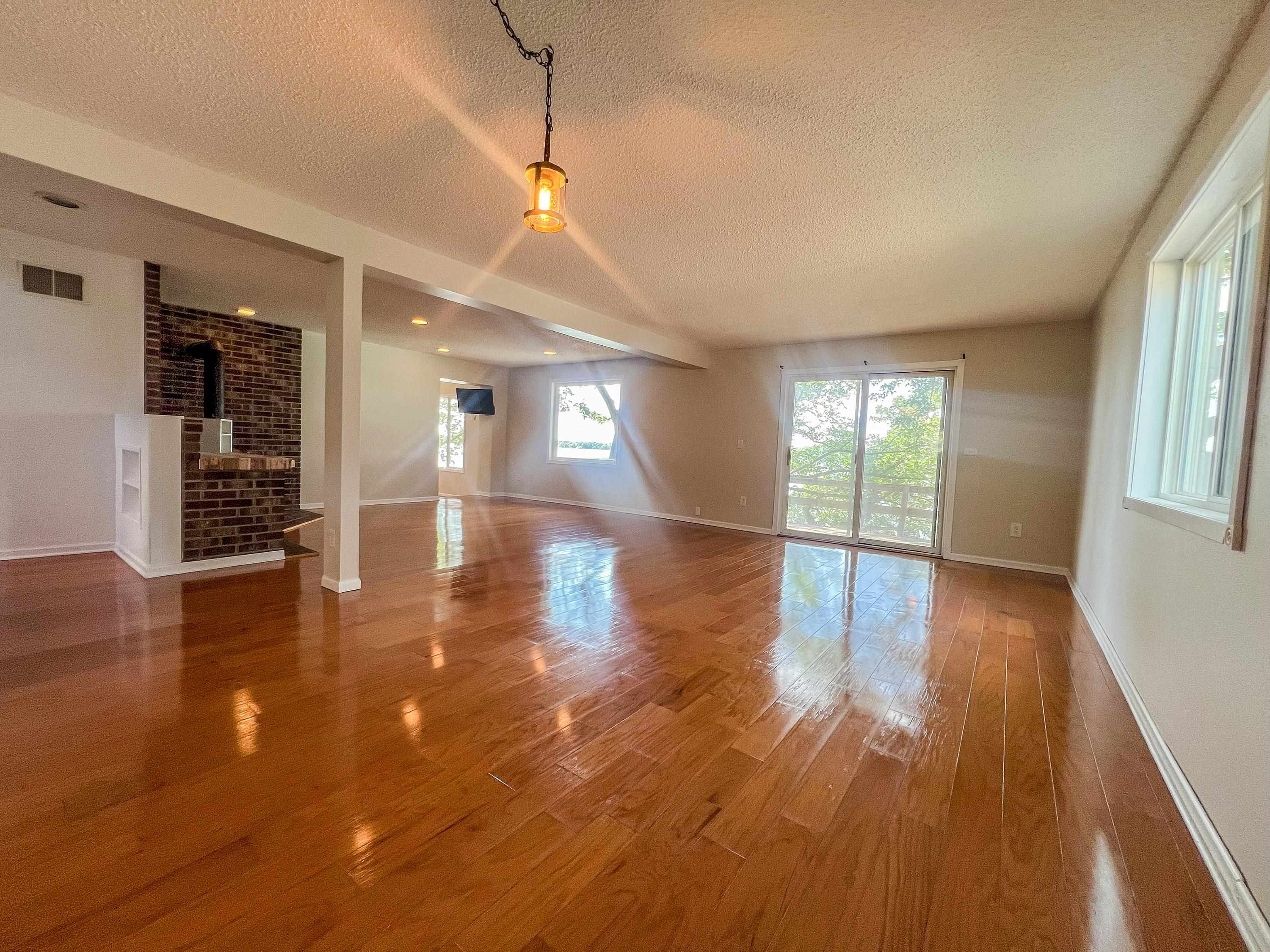 MLS #250836