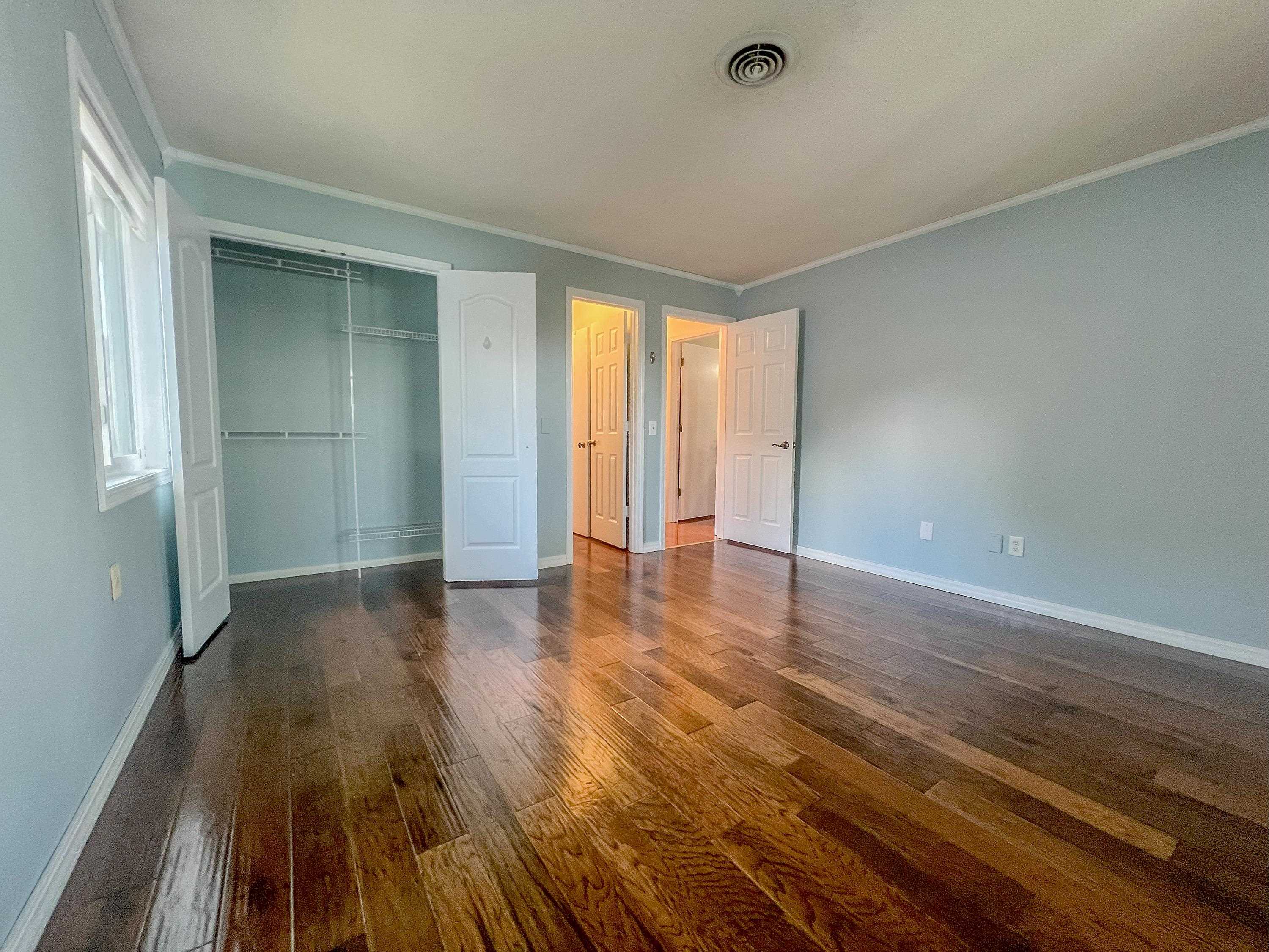 MLS #250836