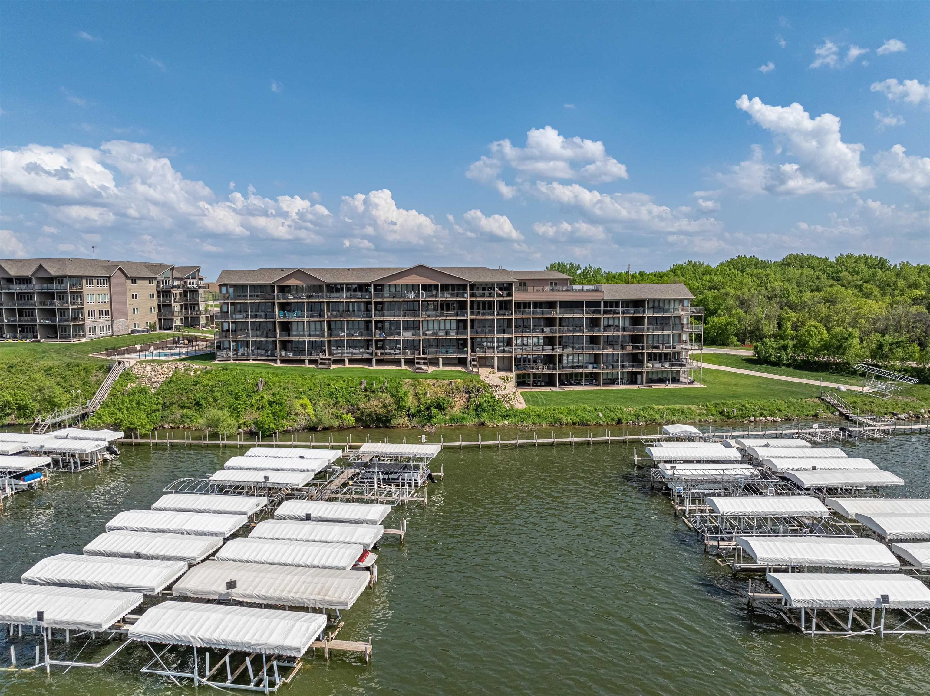 570 Linden Drive #203, Arnolds Park, IA 51331 