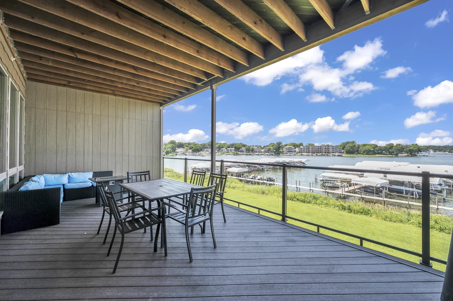 570 Linden Drive #203, Arnolds Park, IA 51331 