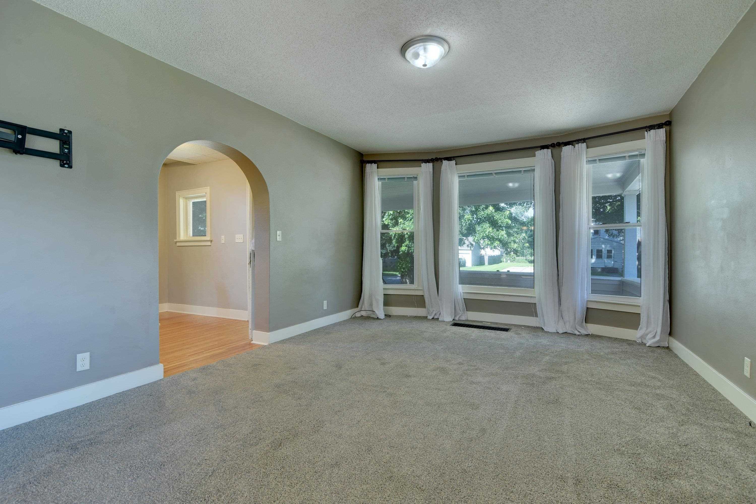 MLS #250854