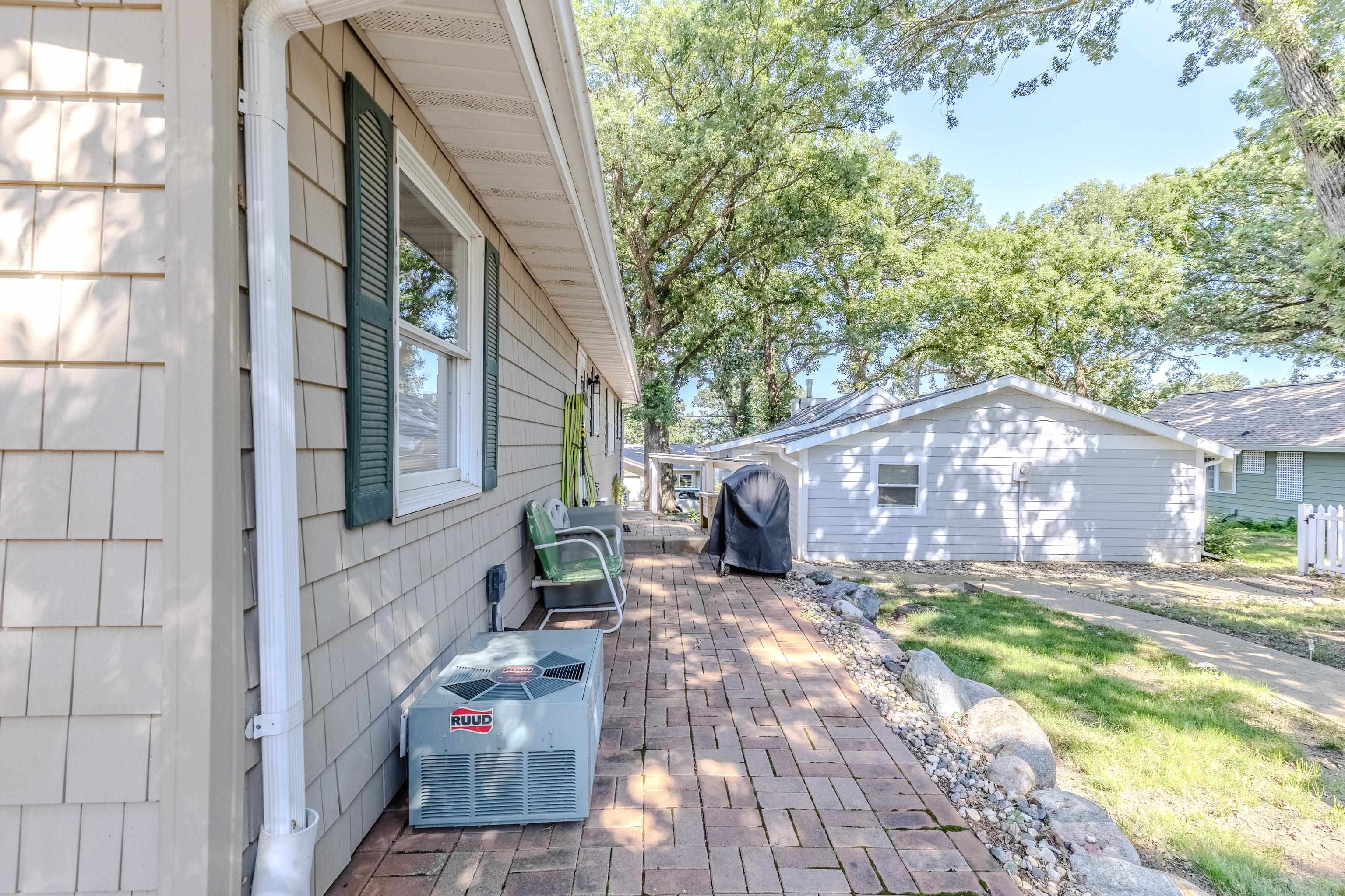 MLS #250863