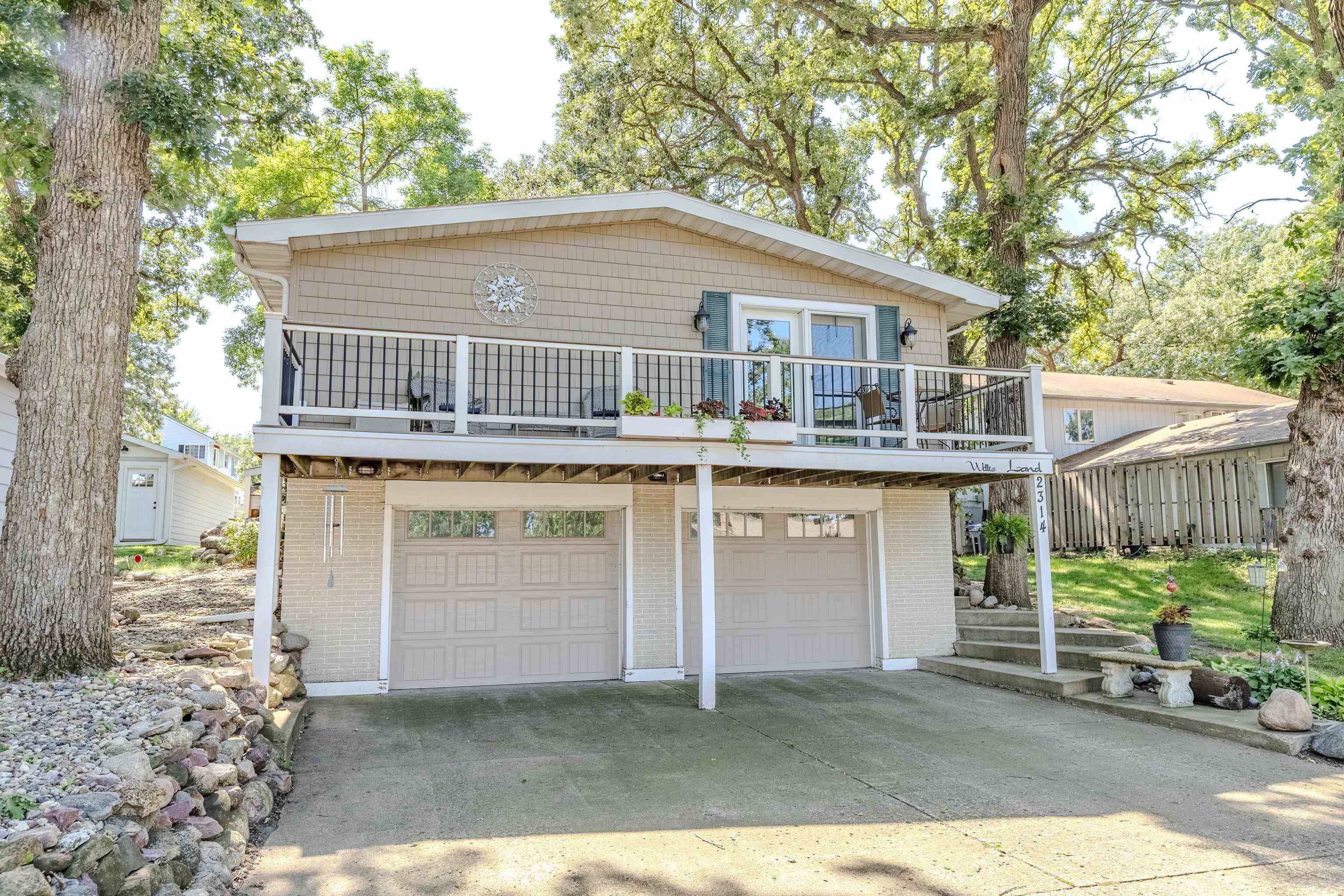 MLS #250863