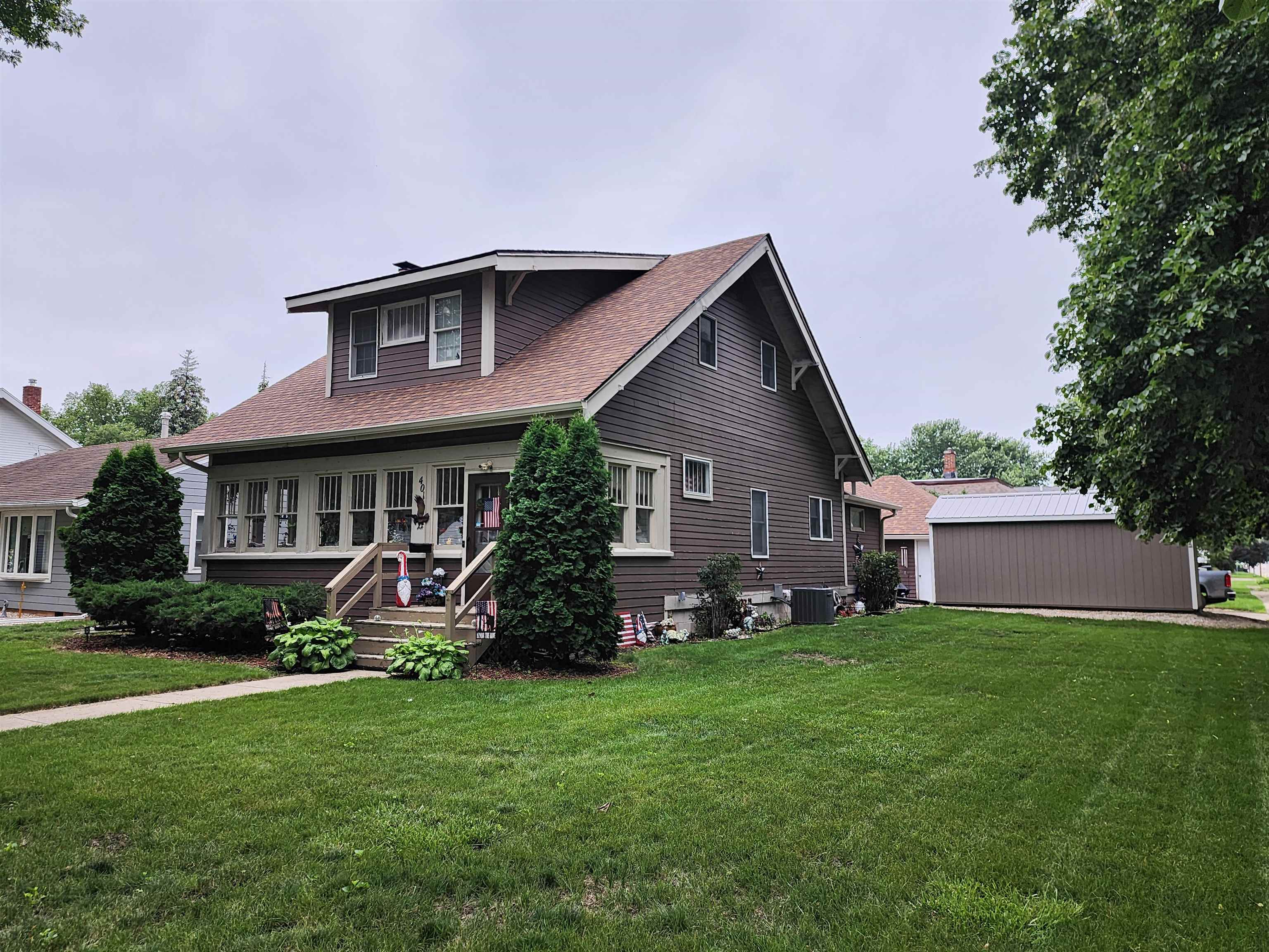 401 Madison Street, Emmetsburg, IA 50536 