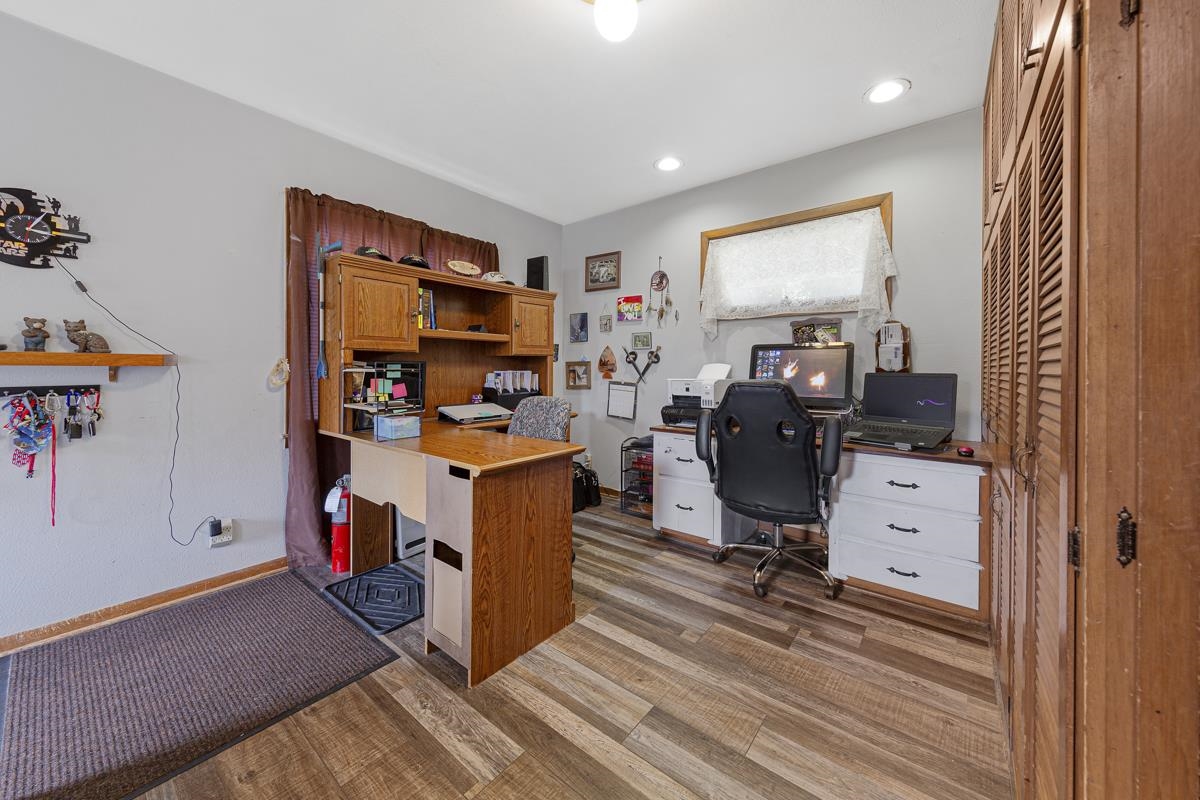 MLS #250864