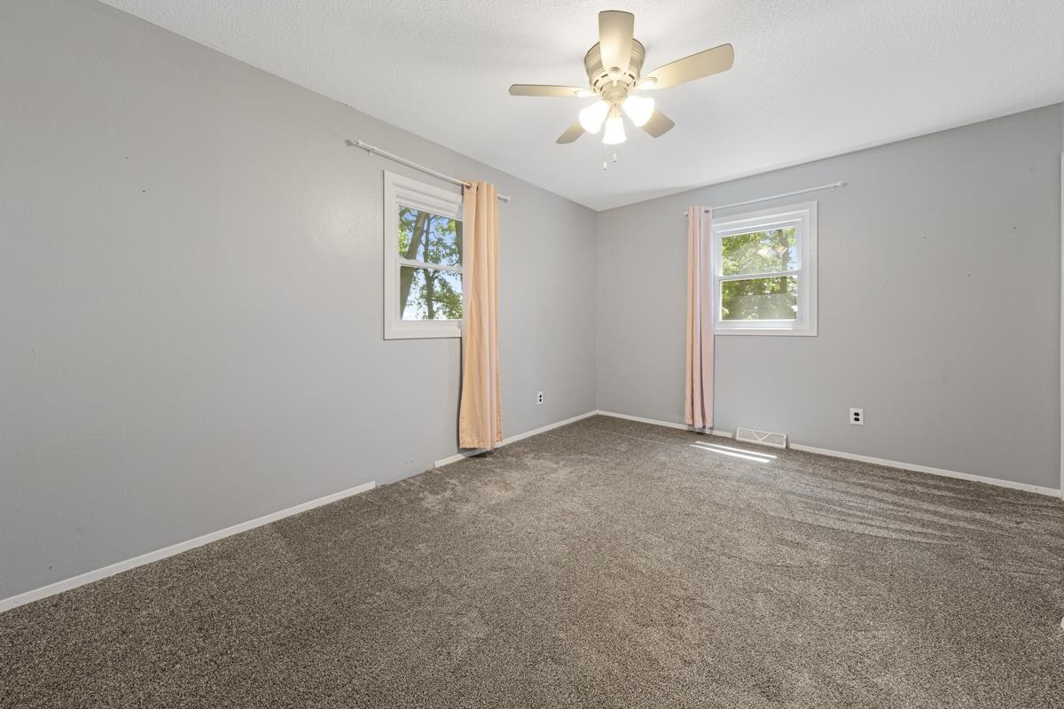 MLS #250876