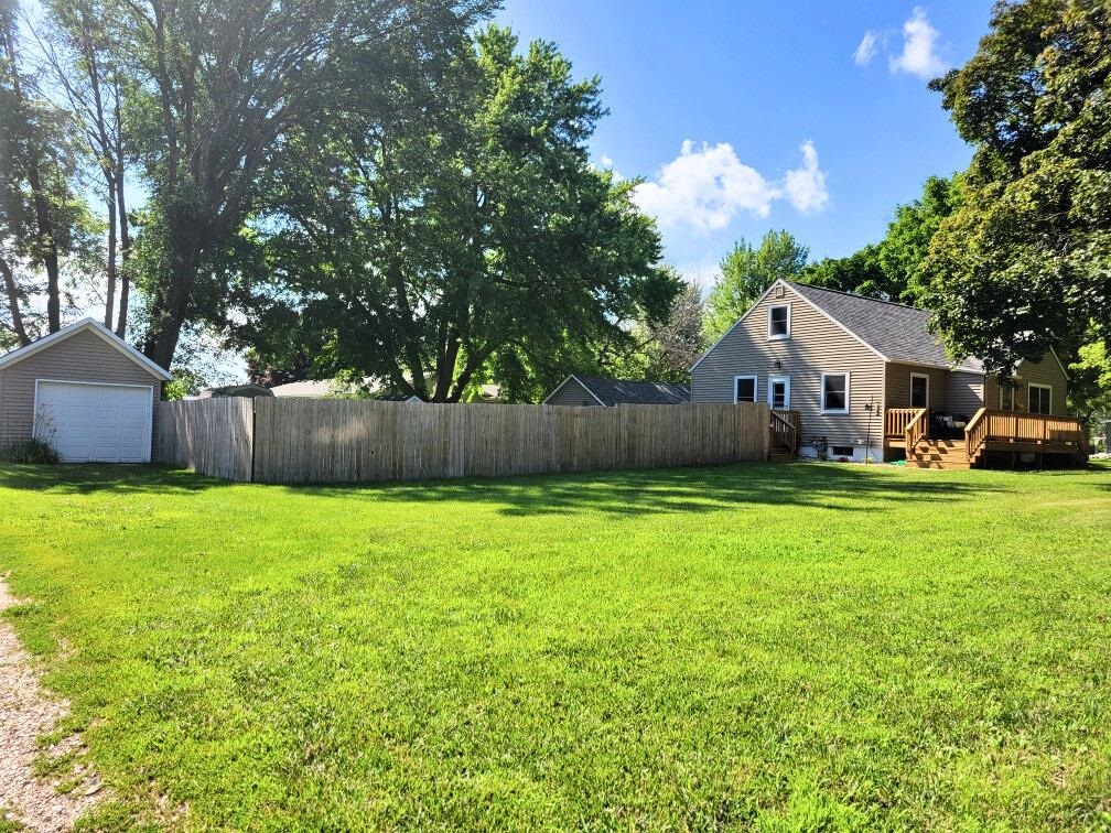 MLS #250877