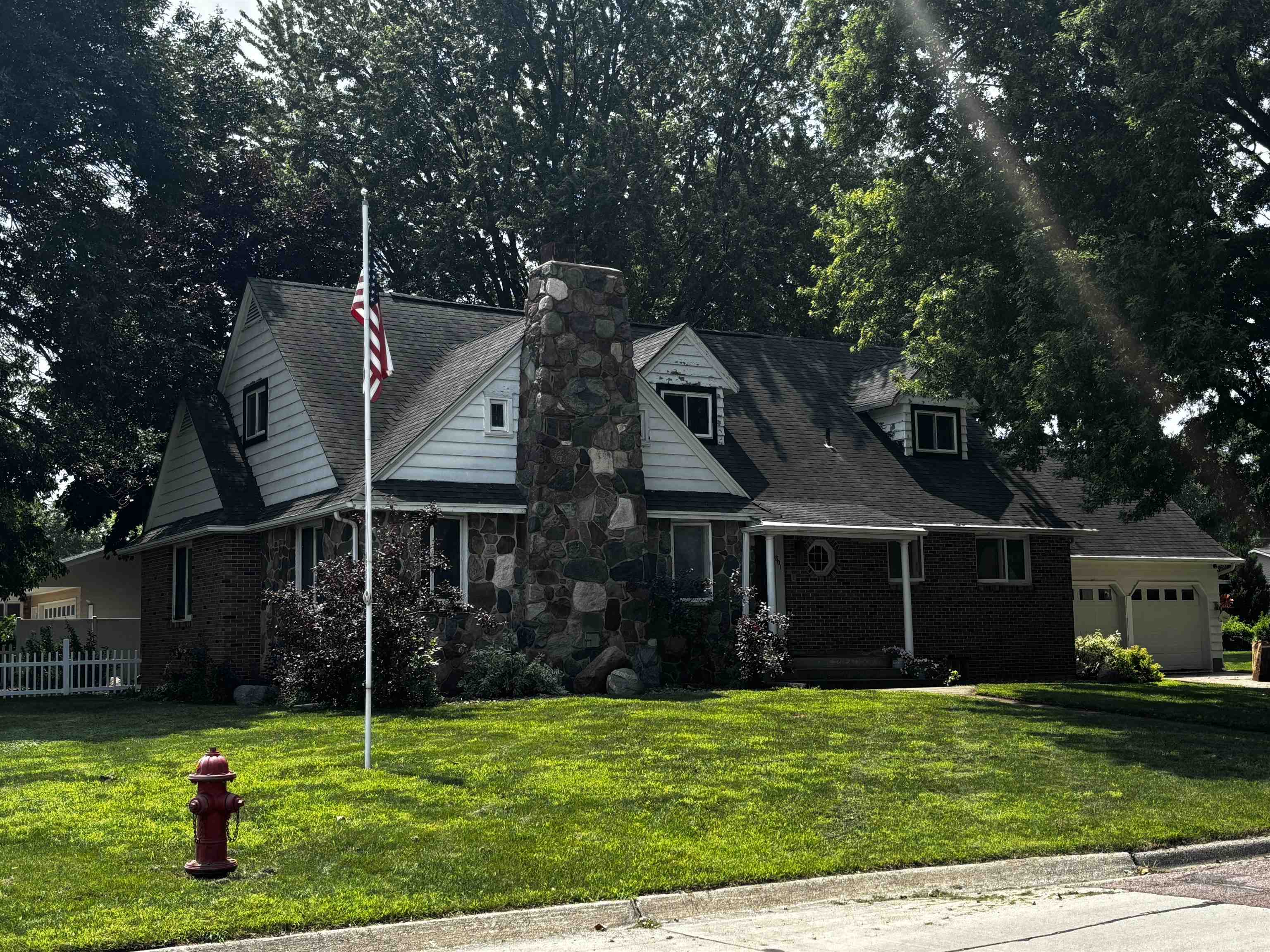 MLS #250900